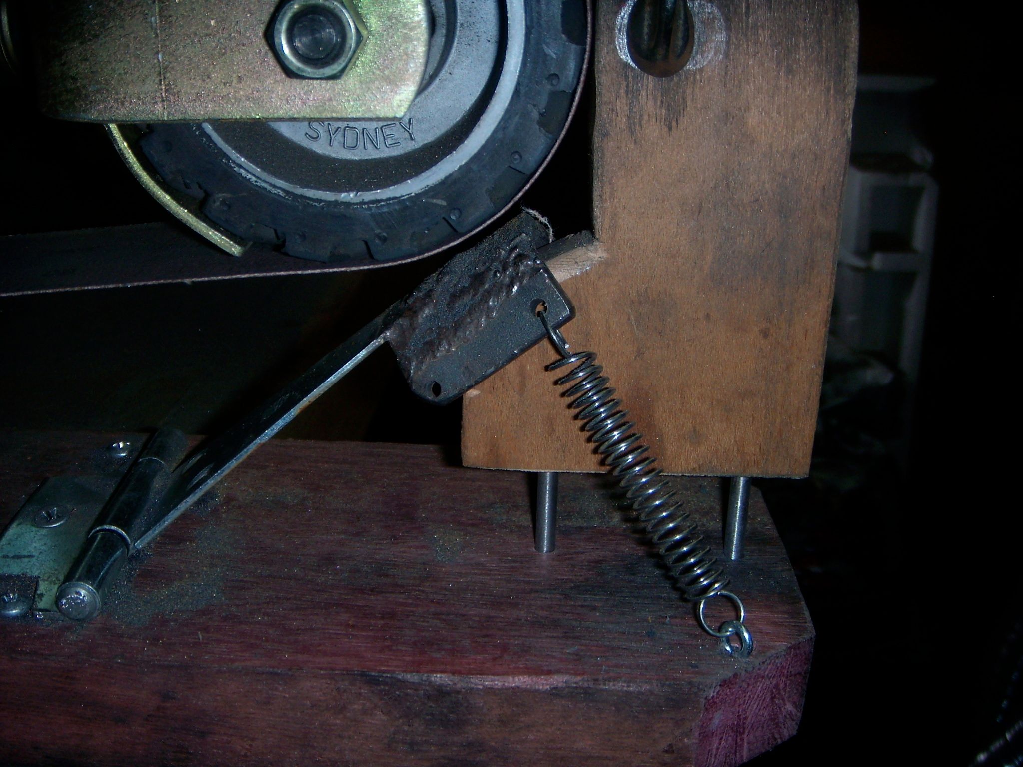 A Simple Hollow Grinding Jig Instructables