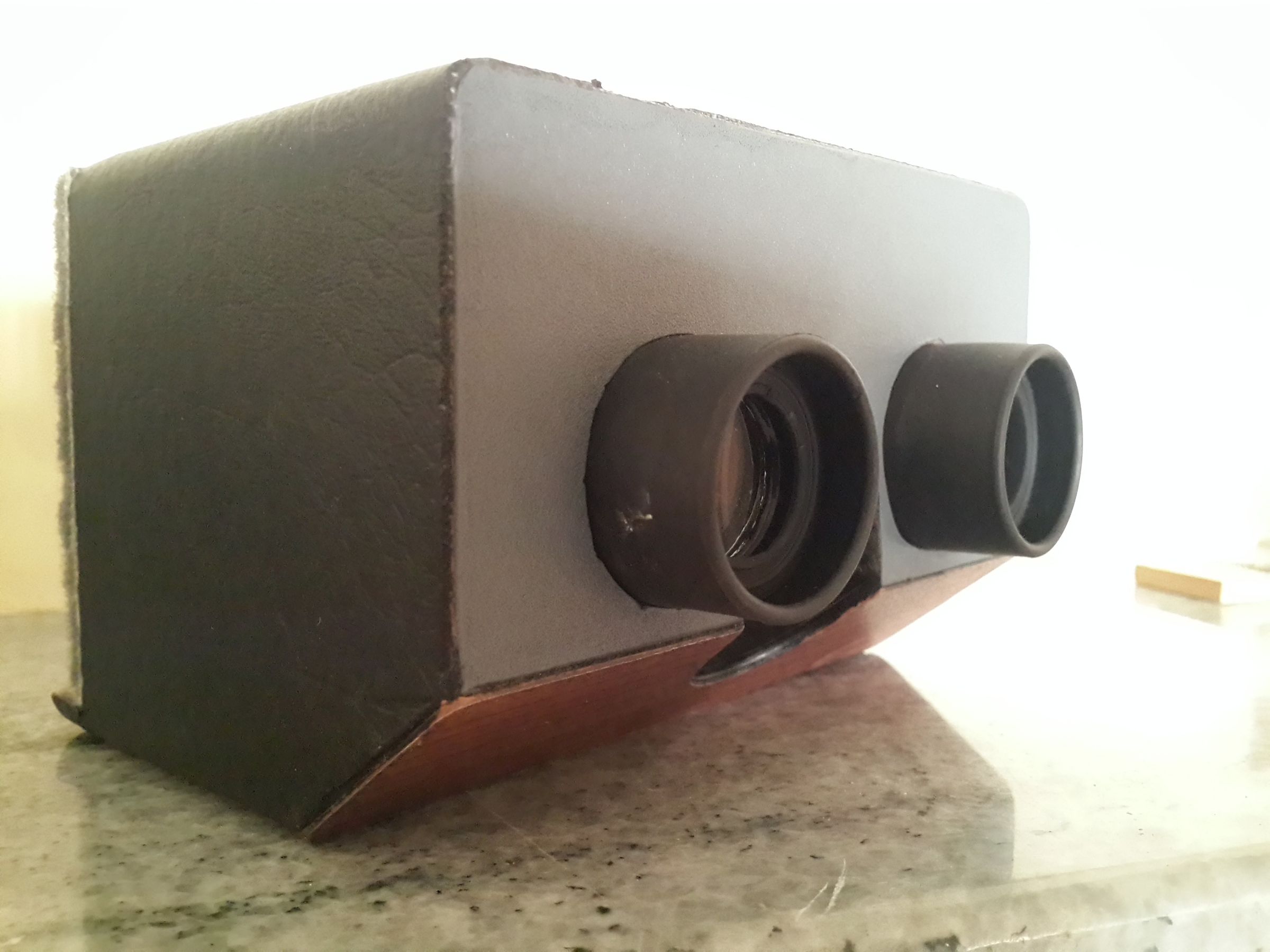 convert your smartphone to big 3d display DIY Project DIY Project Image