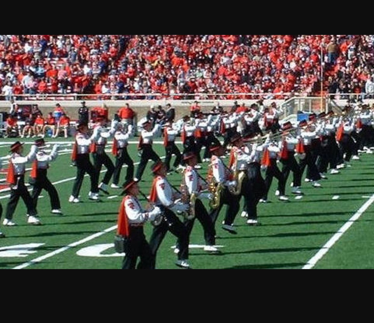 How to March in a Marching Band (core Style and Traditional Style) 10