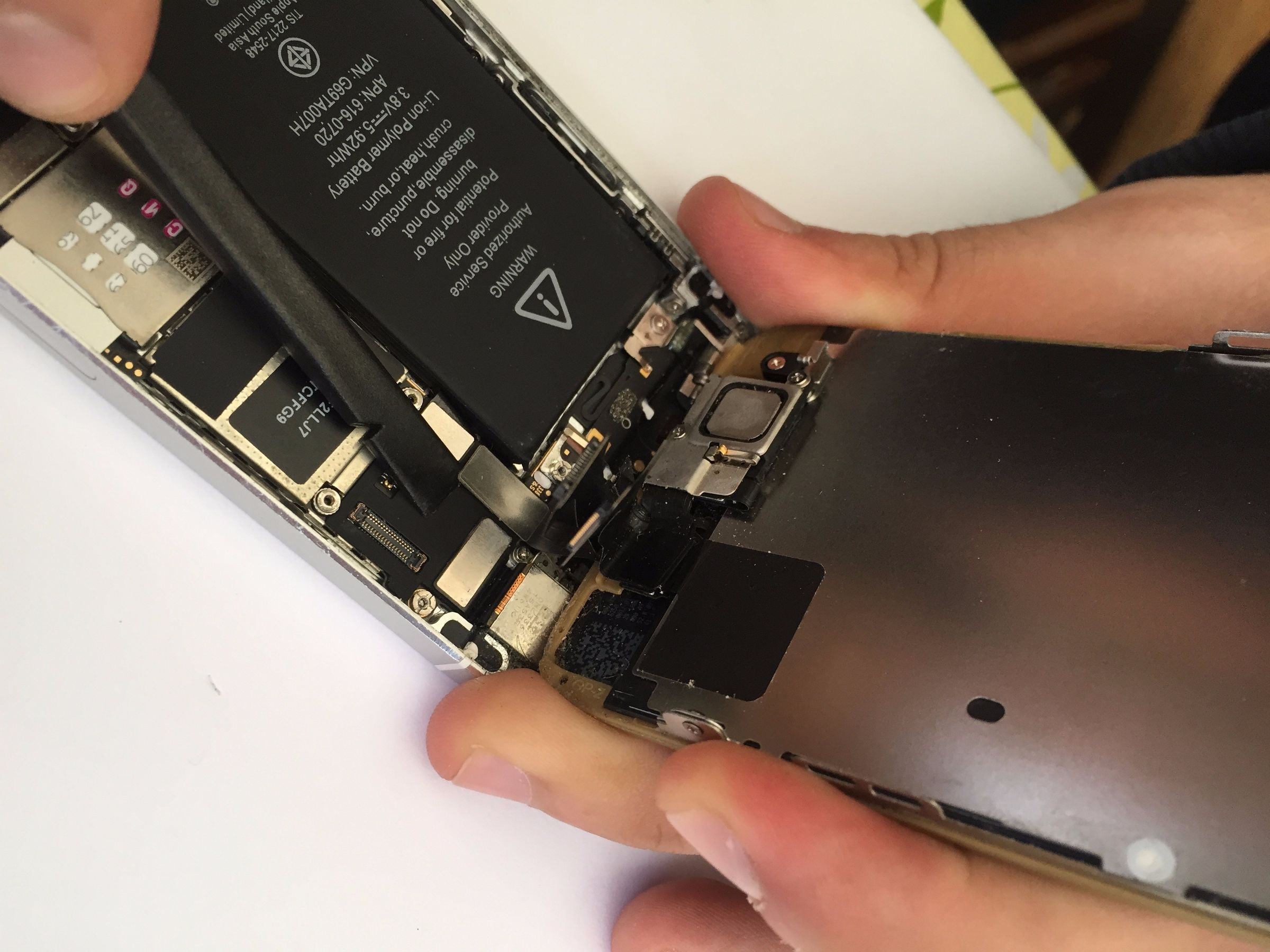 IPhone 5S & 5C Battery Replacement How To 9 Steps (with Pictures