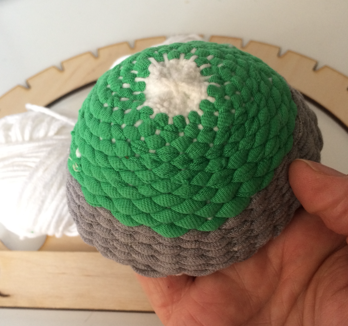 Basket Weaving With a Circular Loom 6 Steps Instructables