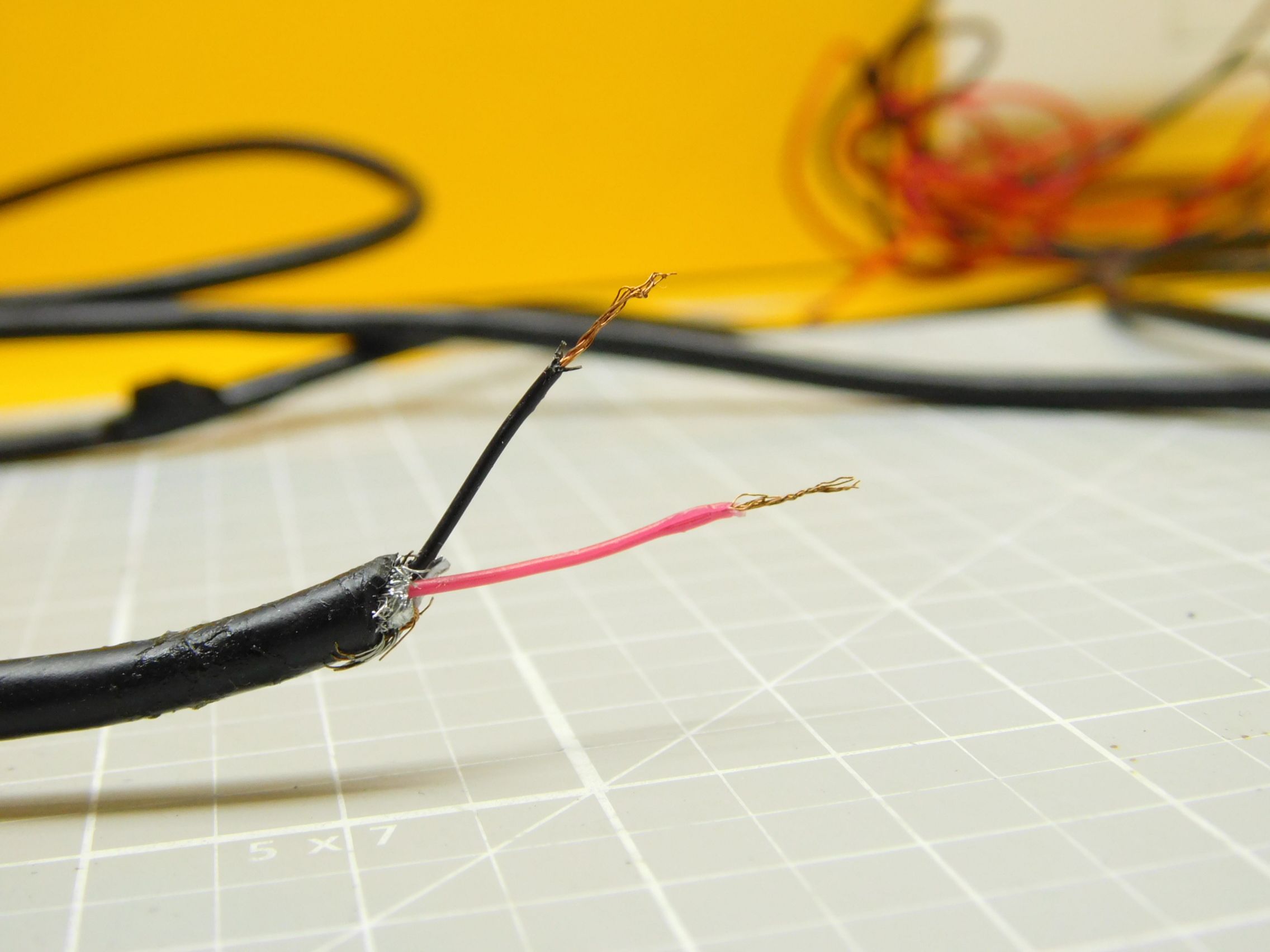 Let's Make! 5 More BreadBoard Projects for Beginners : 11 Steps (with ...