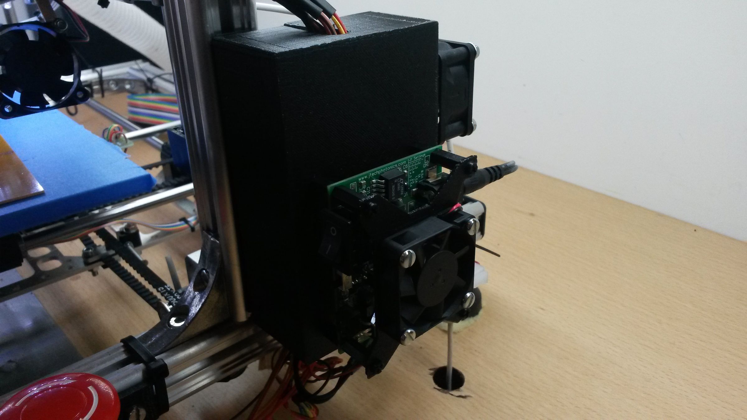 Modify Velleman K8200 3d Printer to Laser Cutting. 5 Steps