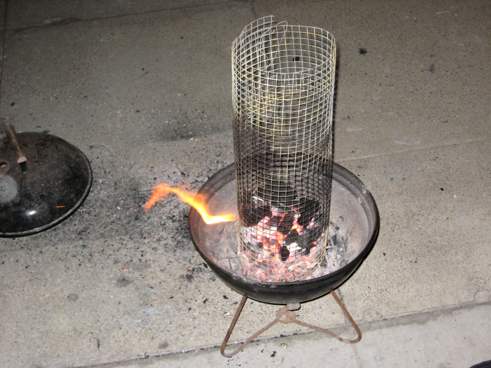 The Best Way to Start BBQ Coals 5 Steps (with Pictures) Instructables