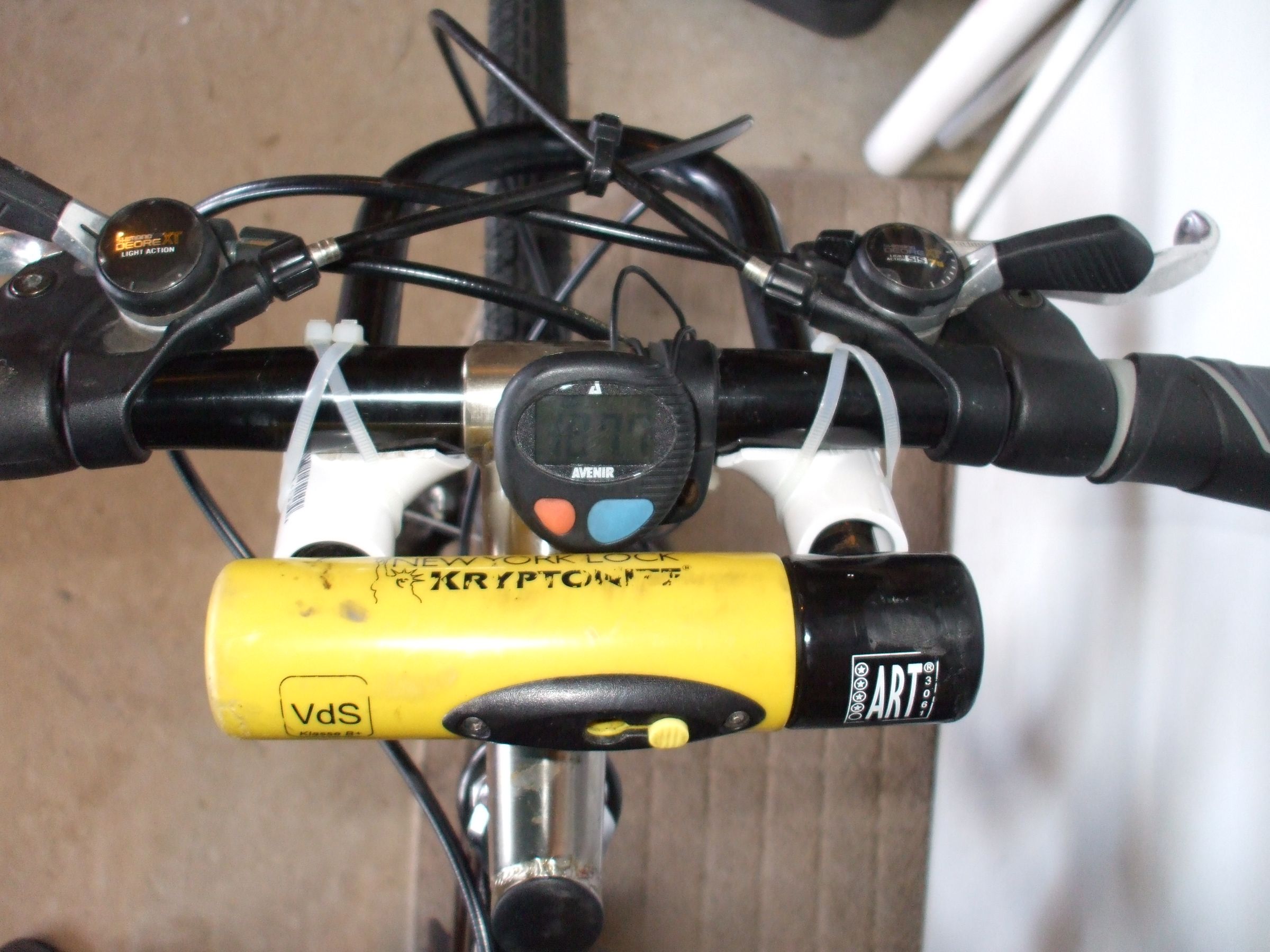 How to Mount a Heavy Bicycle U Lock With a DIY Bracket 5 Steps