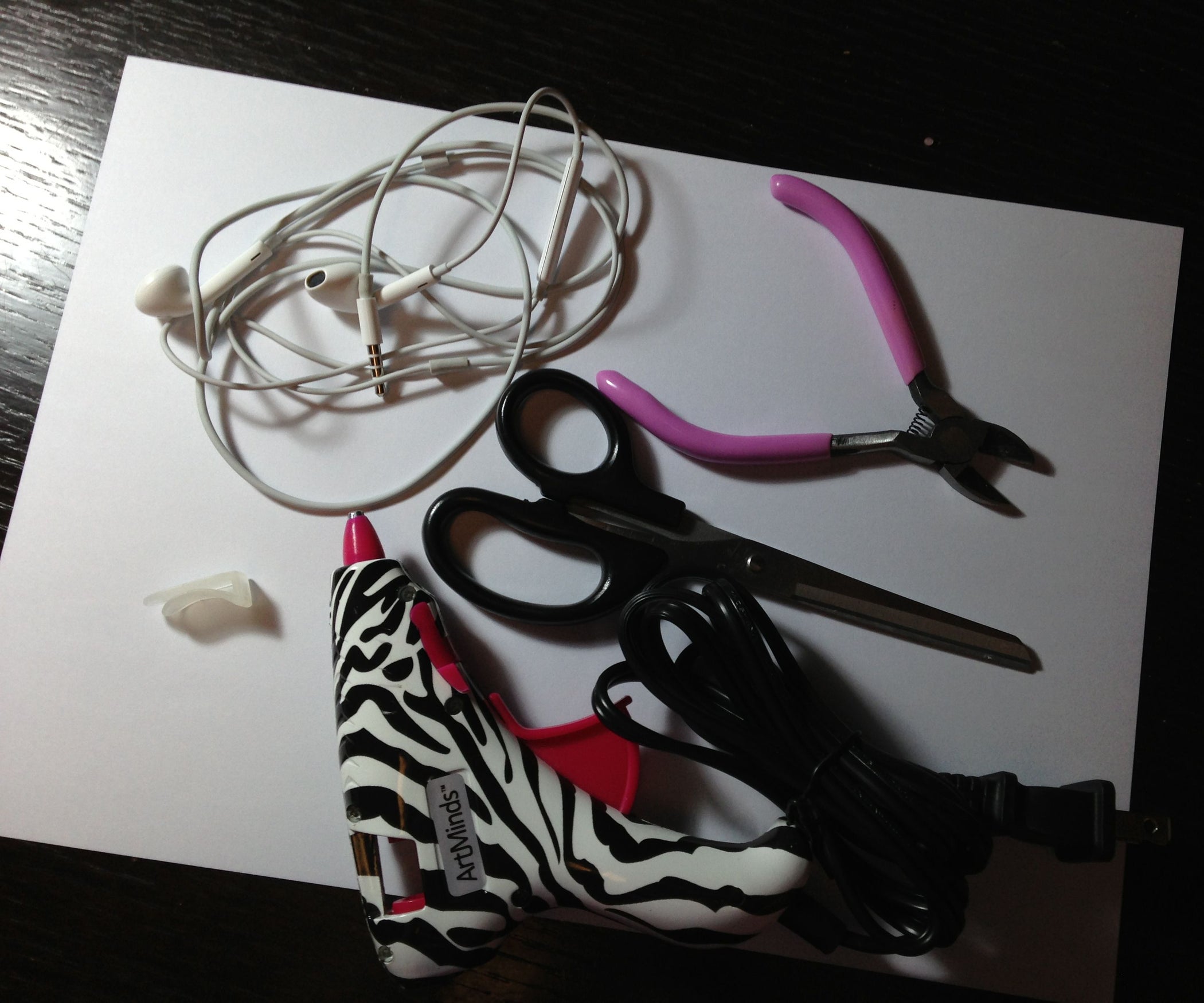 DIY Lavalier Microphone 4 Steps Instructables