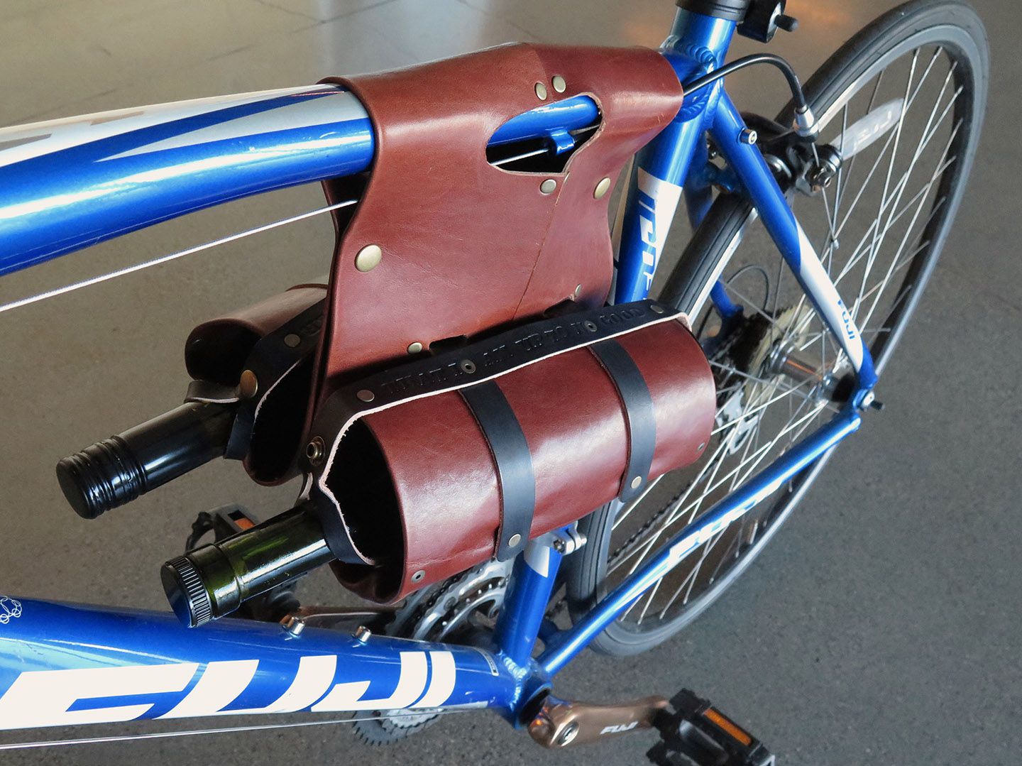 bicycle wine carrier