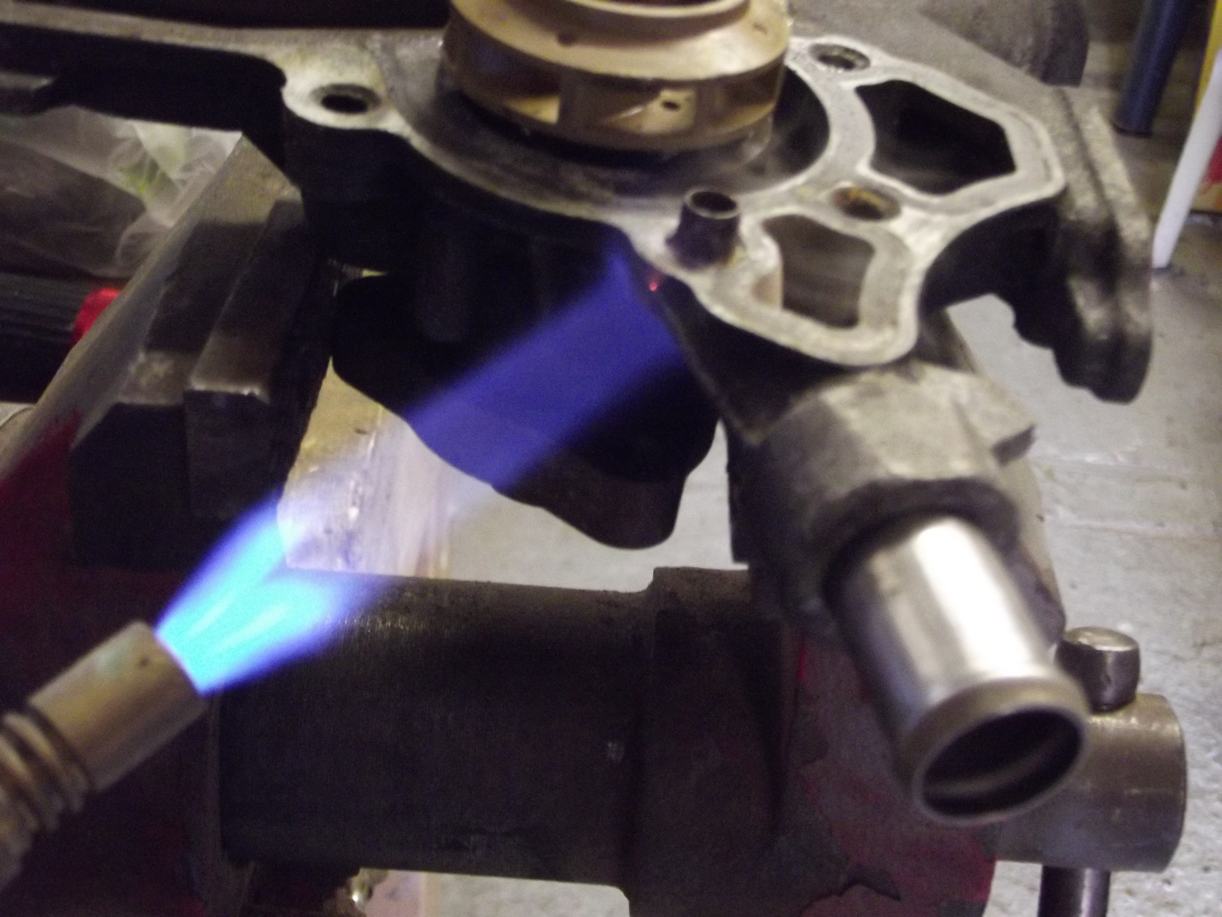 Changing a Vauxhall Corsa Water Pump 12 Steps Instructables