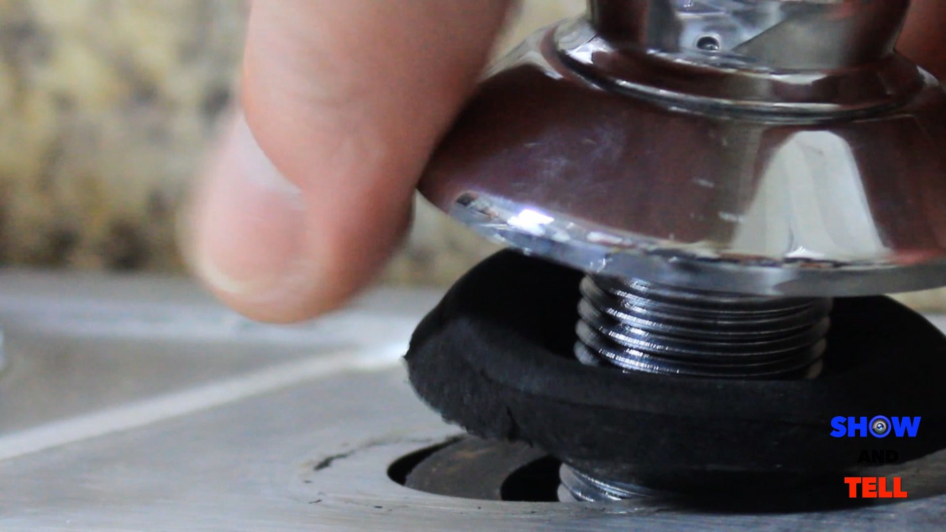 How to Replace a Kitchen Sink Faucet 20 Steps (with Pictures