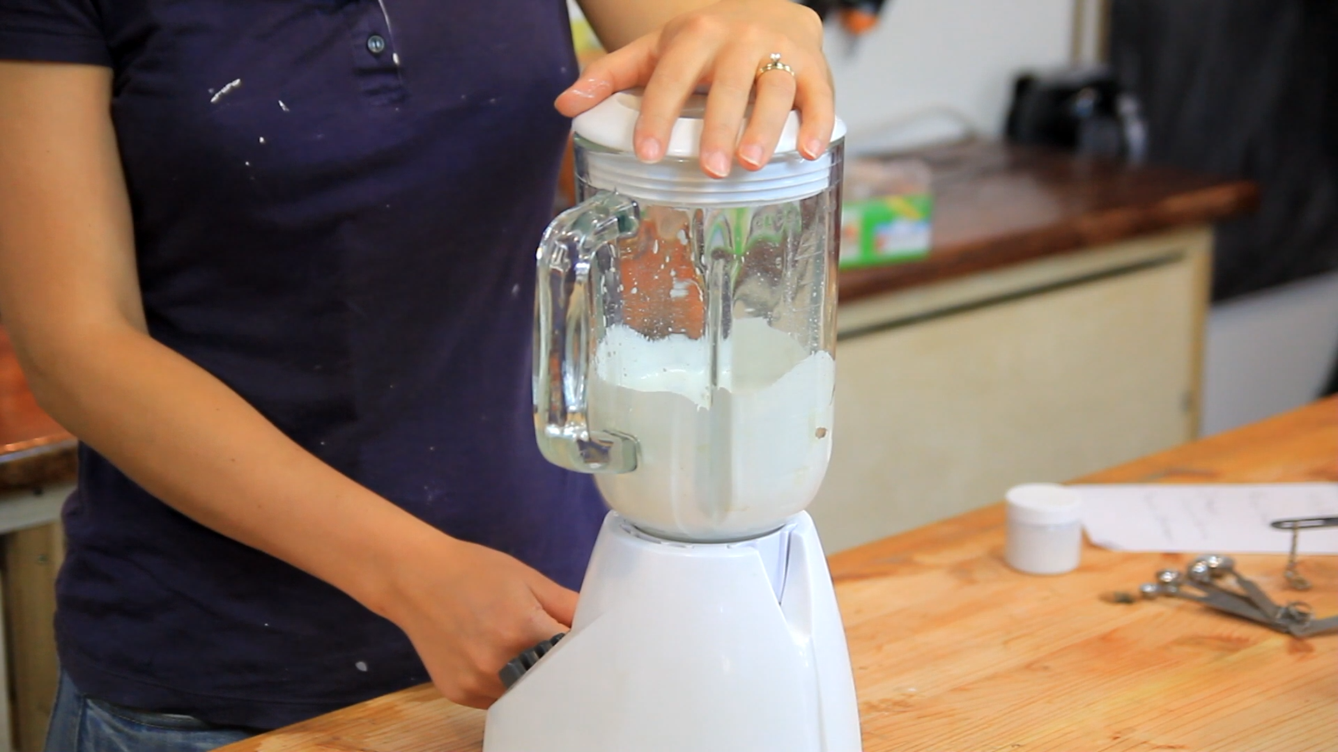 DIY How to Make Chalk Paint & Milk Paint 3 Steps (with Pictures