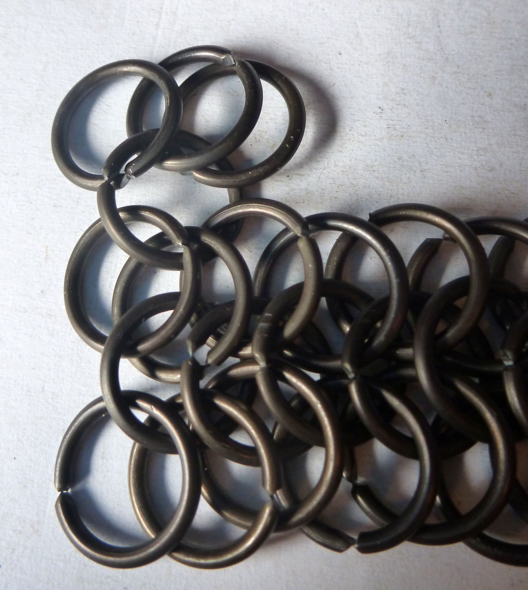 EUROPEAN 6IN1 CHAIN MAIL BEGINNER'S GUIDE 8 Steps (with Pictures