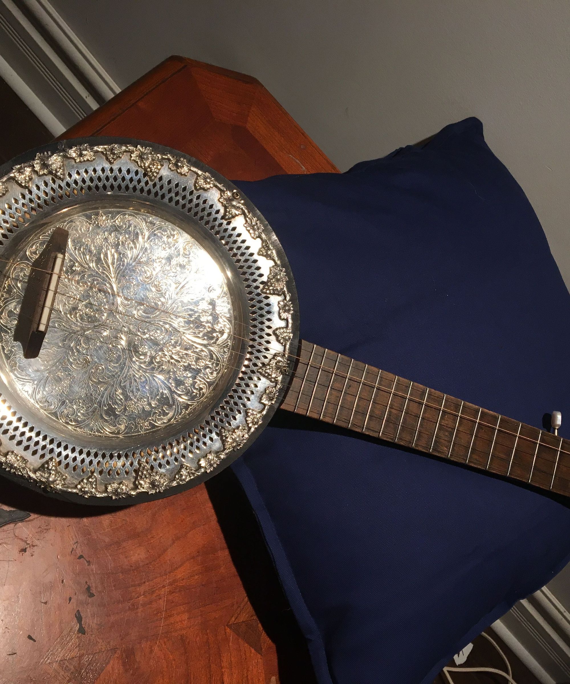 Salad-bowl Banjo