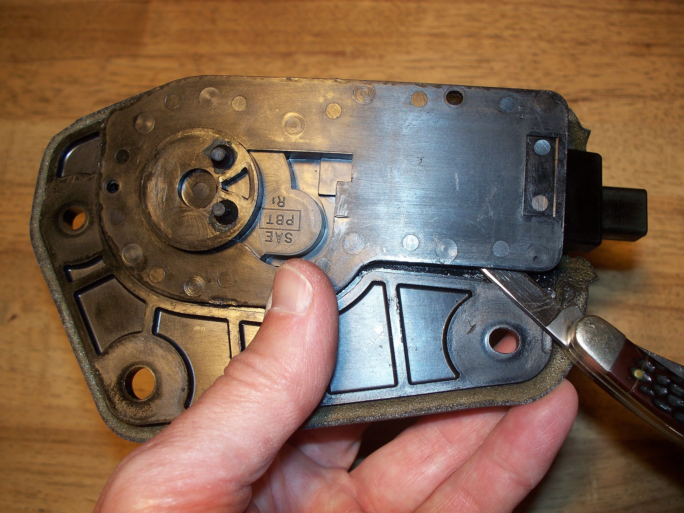 Honda Odyssey Rear Window Motor Repair 8 Steps Instructables