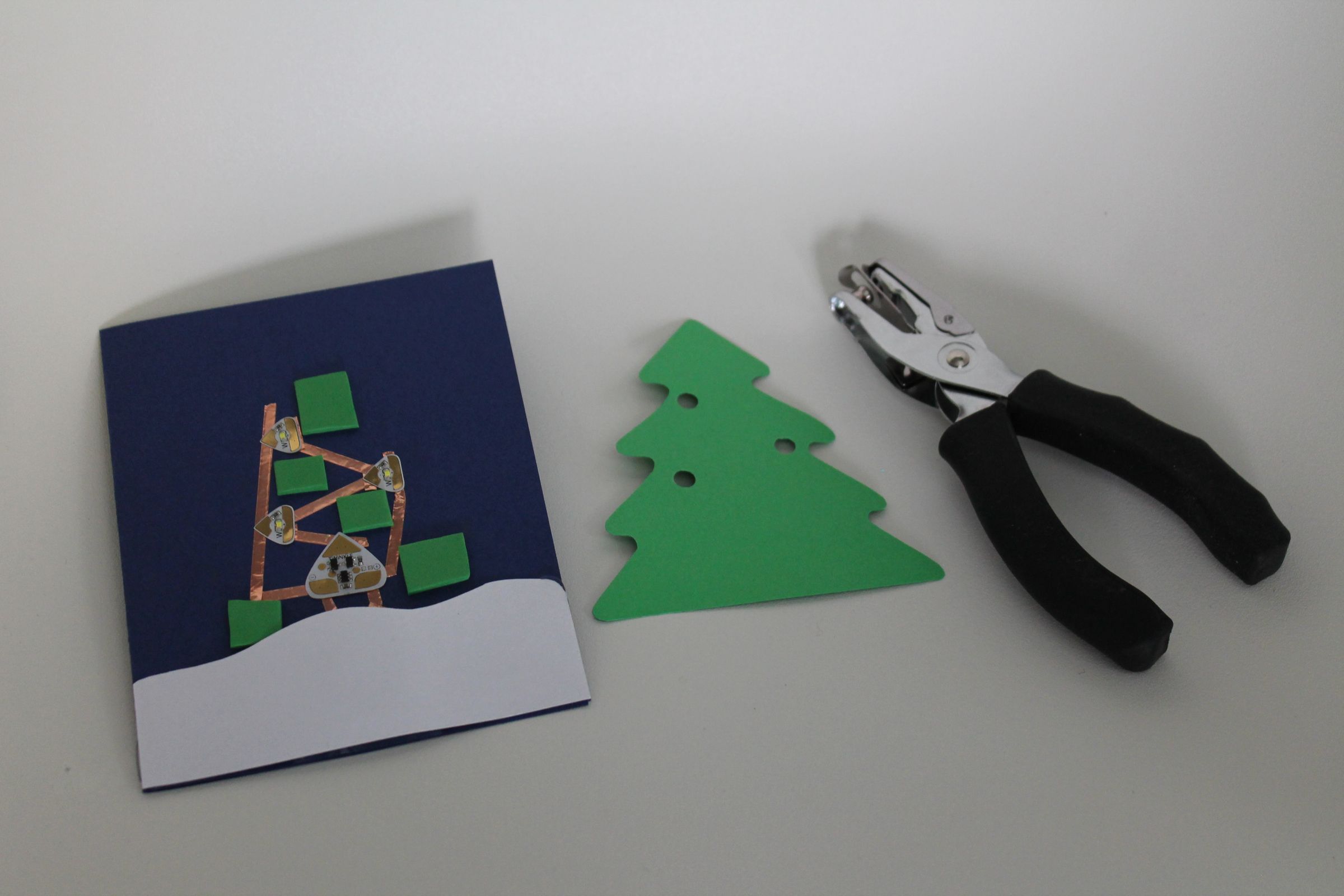 Twinkling Christmas Tree Card 3 Steps (with Pictures) Instructables