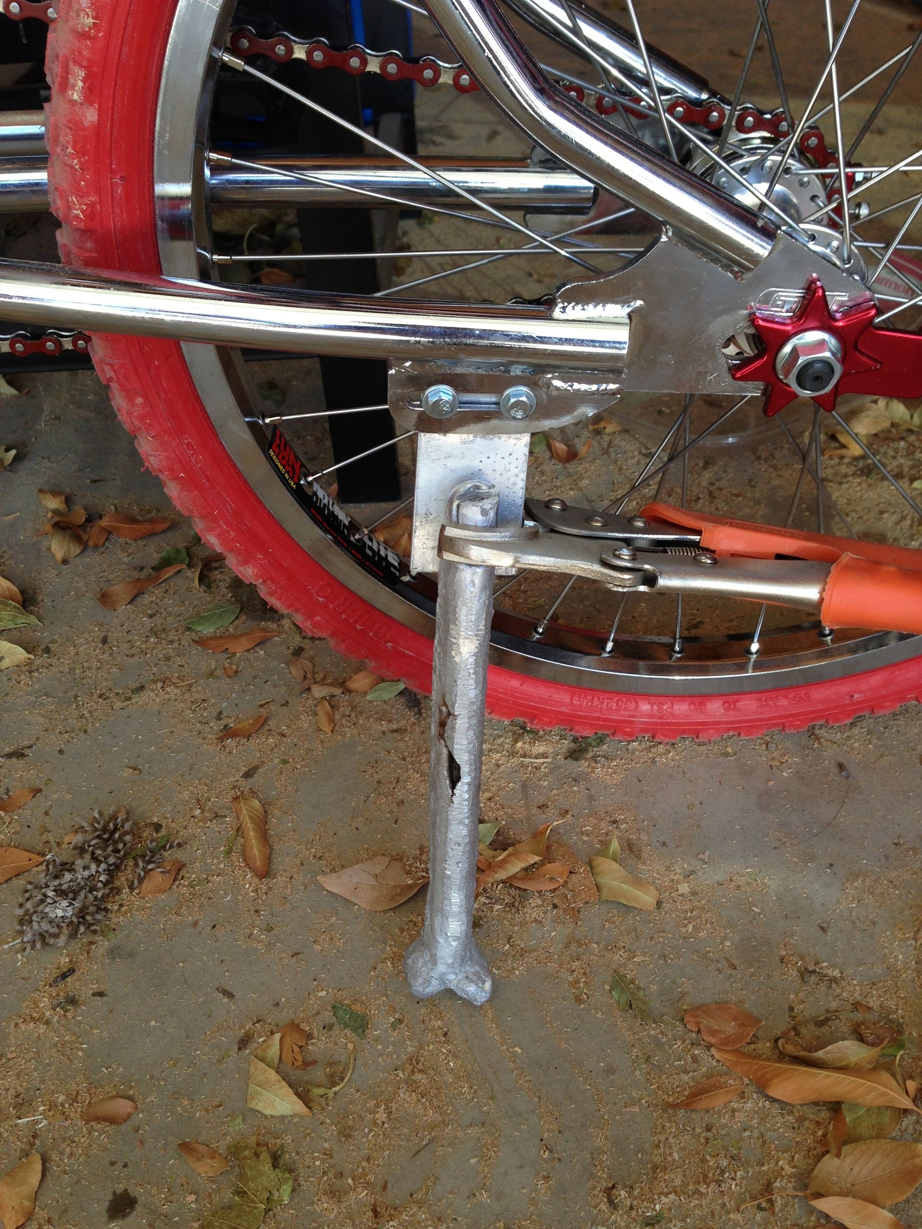 Build a Custom Bone Kickstand With Cast Aluminum 10 Steps (with