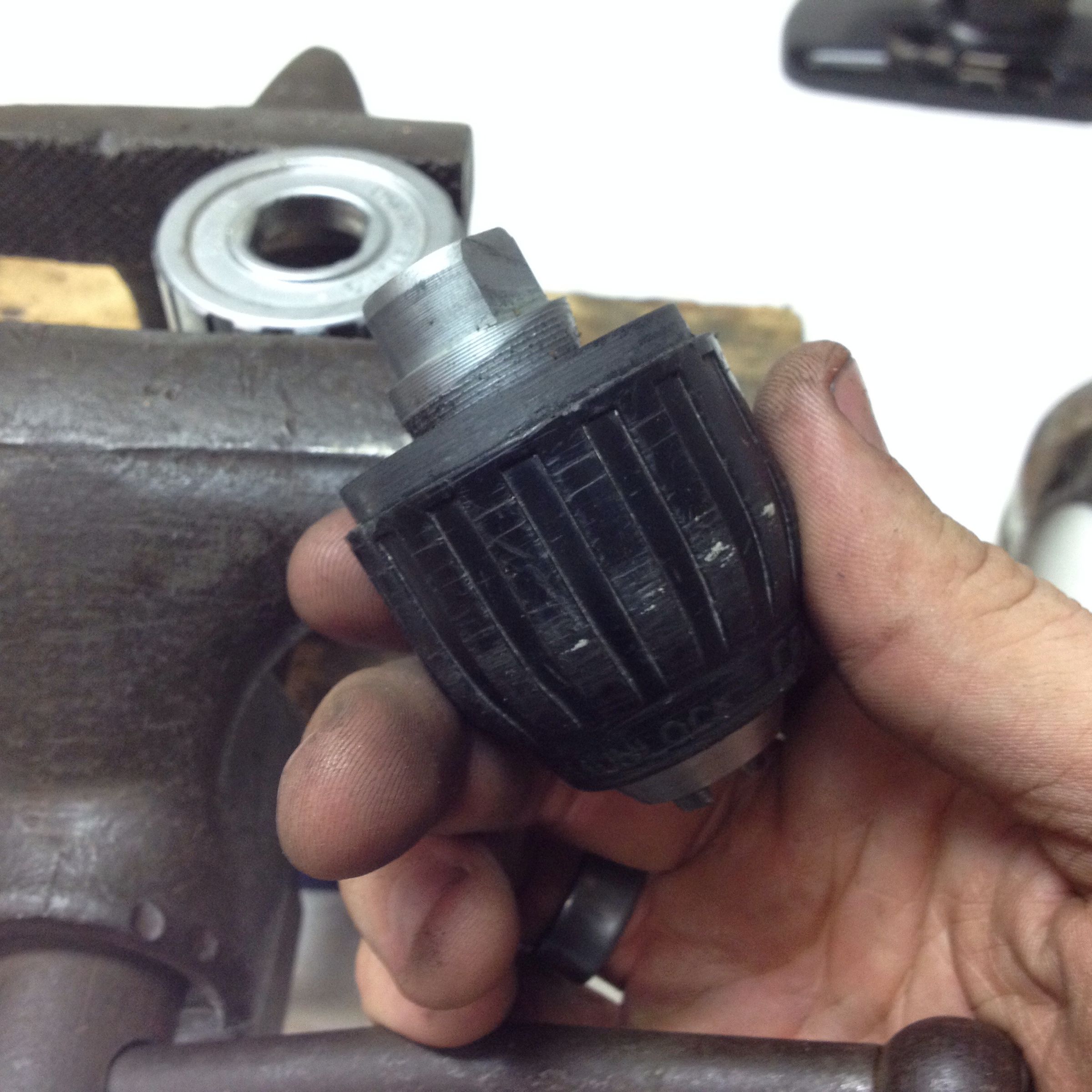 How to Disassemble a Keyless Drill Chuck 9 Steps (with Pictures