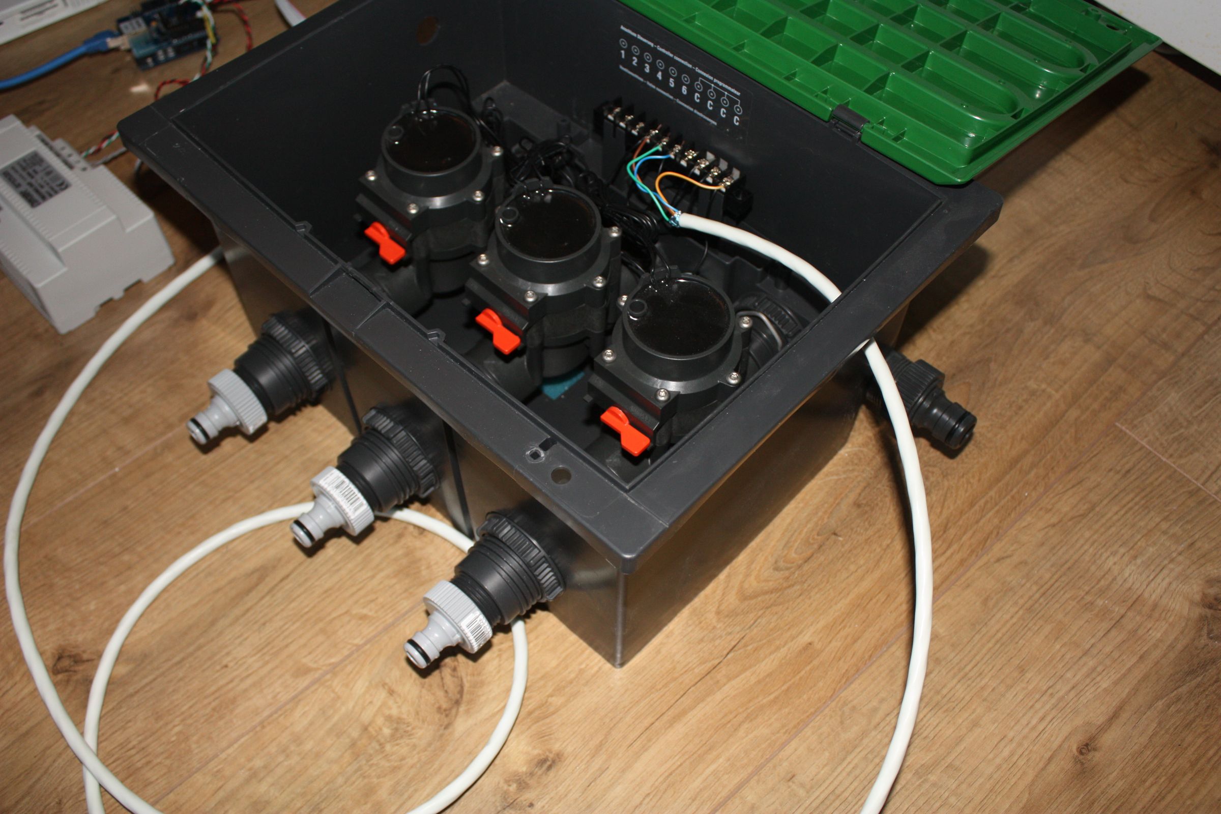 Arduino Sprinkler System +  Control 4 Steps (with Pictures