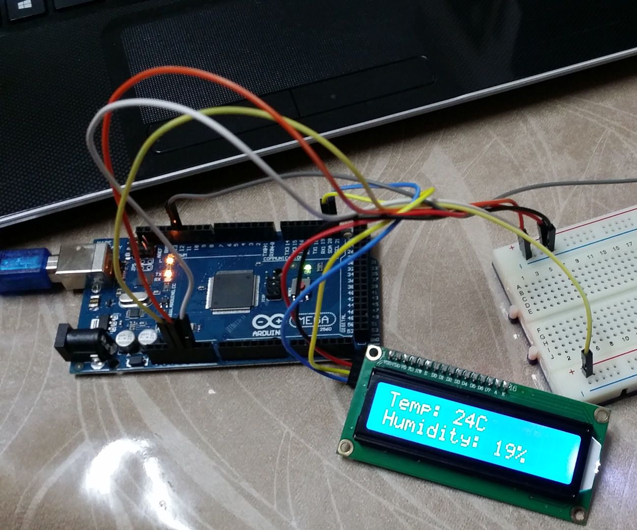 Arduino Temp/Humidity Sensor Using 