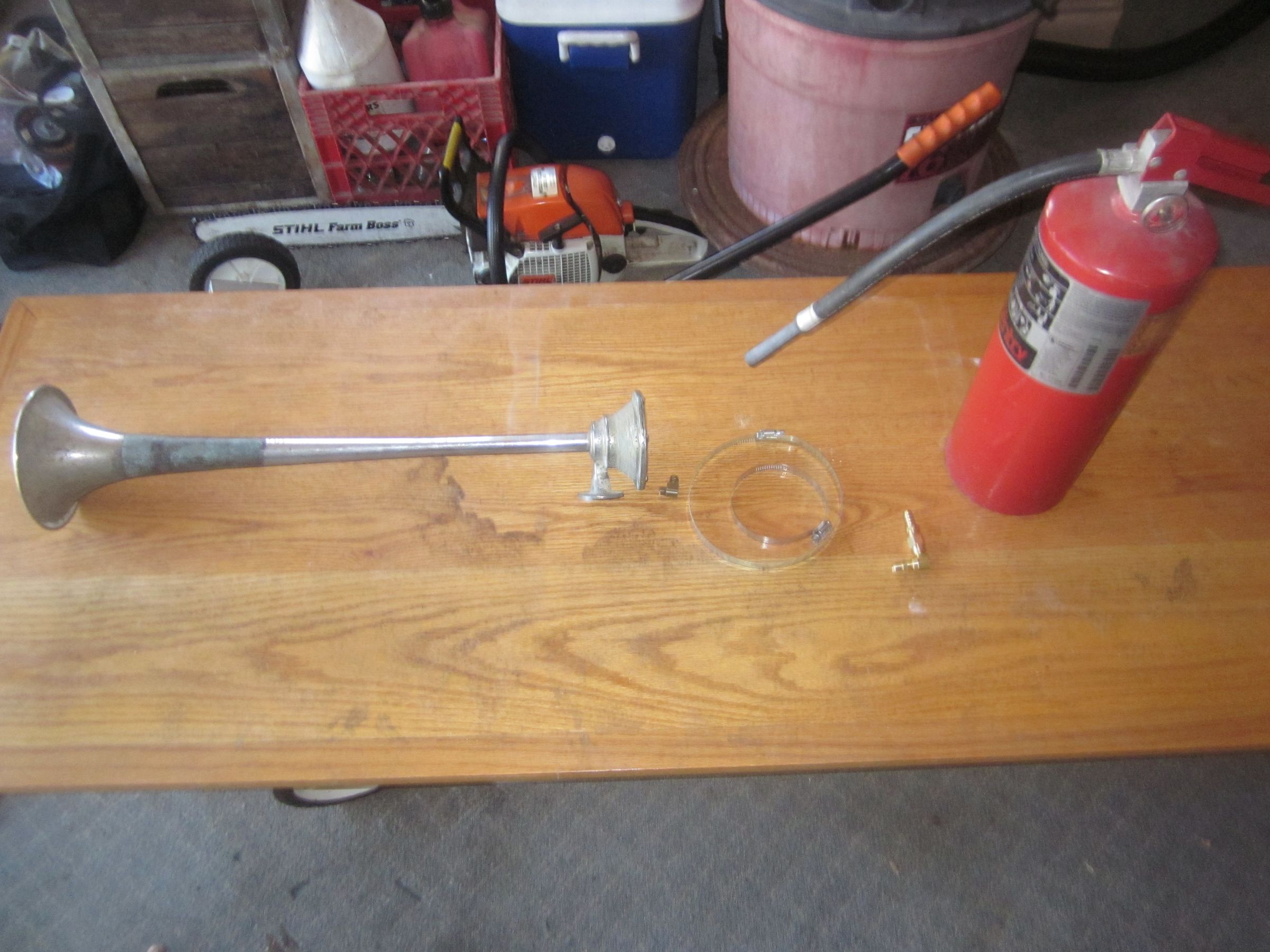 Bicycle AirHorn / Fire Extinguisher AirHorn 6 Steps Instructables