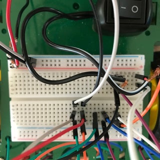 How to Build the World's Most Simple Robot : 8 Steps (with Pictures