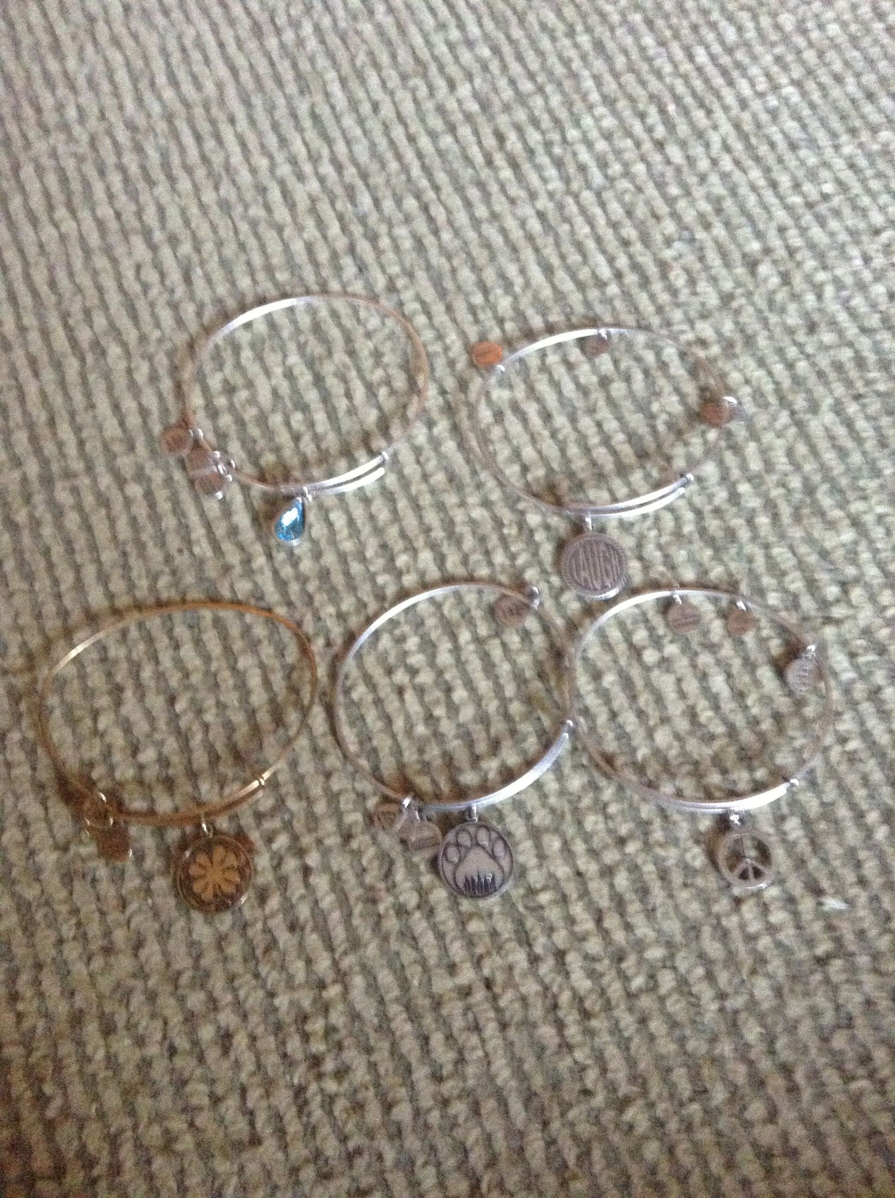 alex and ani bracelets tarnish