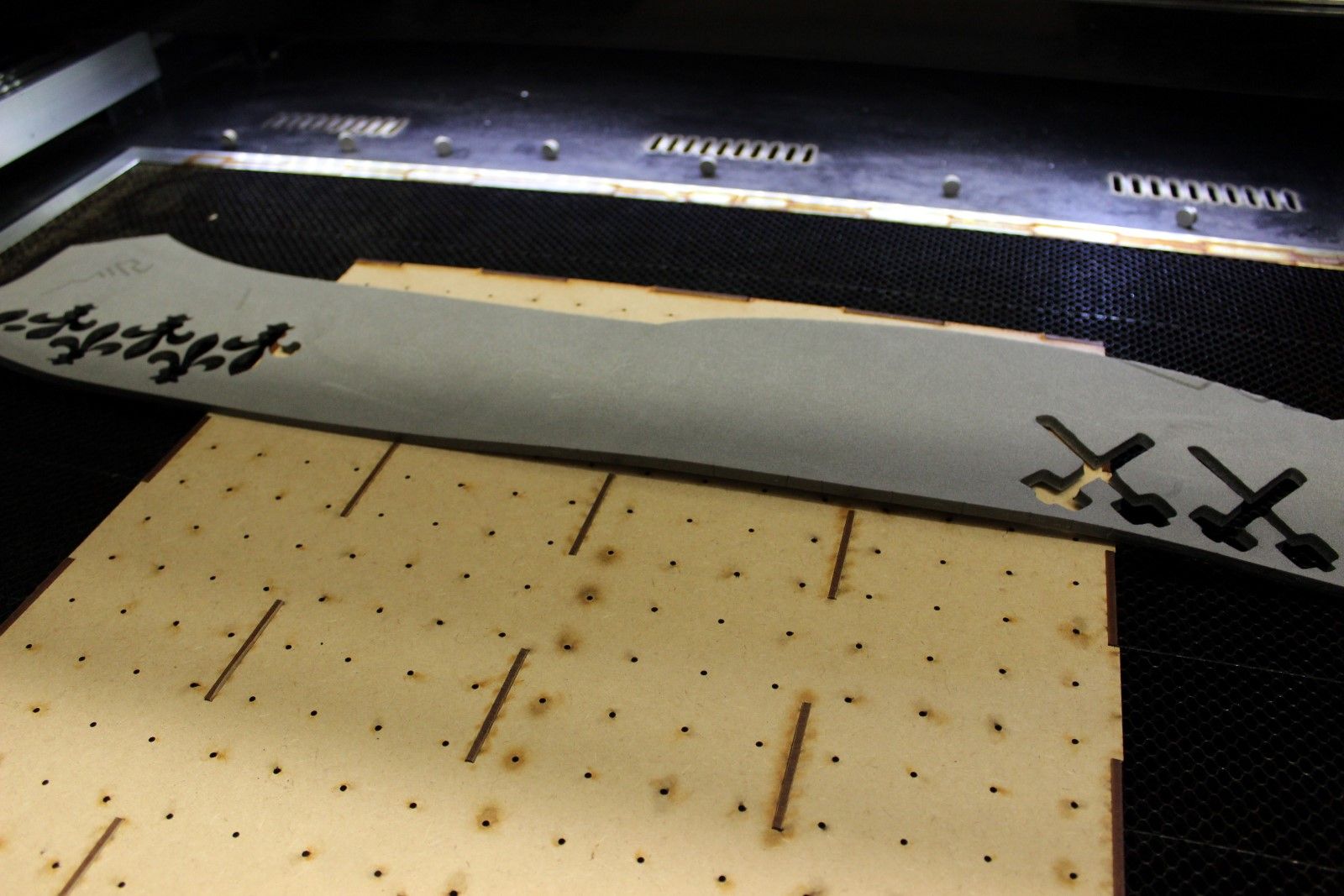 DIY Vacuum Table for Laser Cutting Instructables