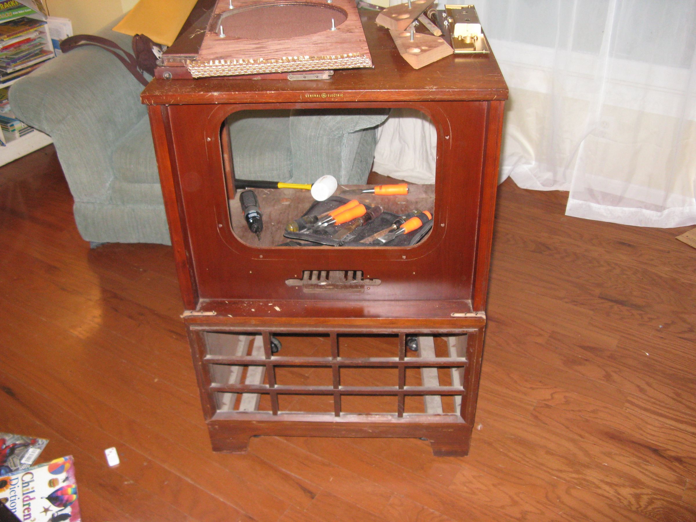 Old Console TV to a Bar 4 Steps (with Pictures) Instructables
