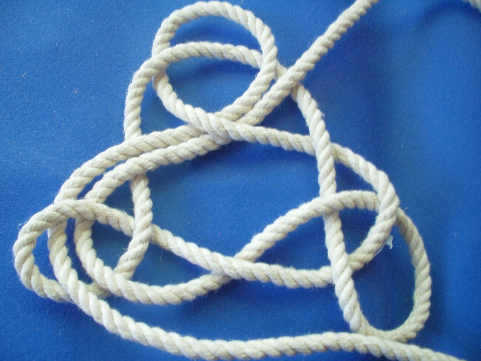 Triangle Mat : 9 Steps - Instructables