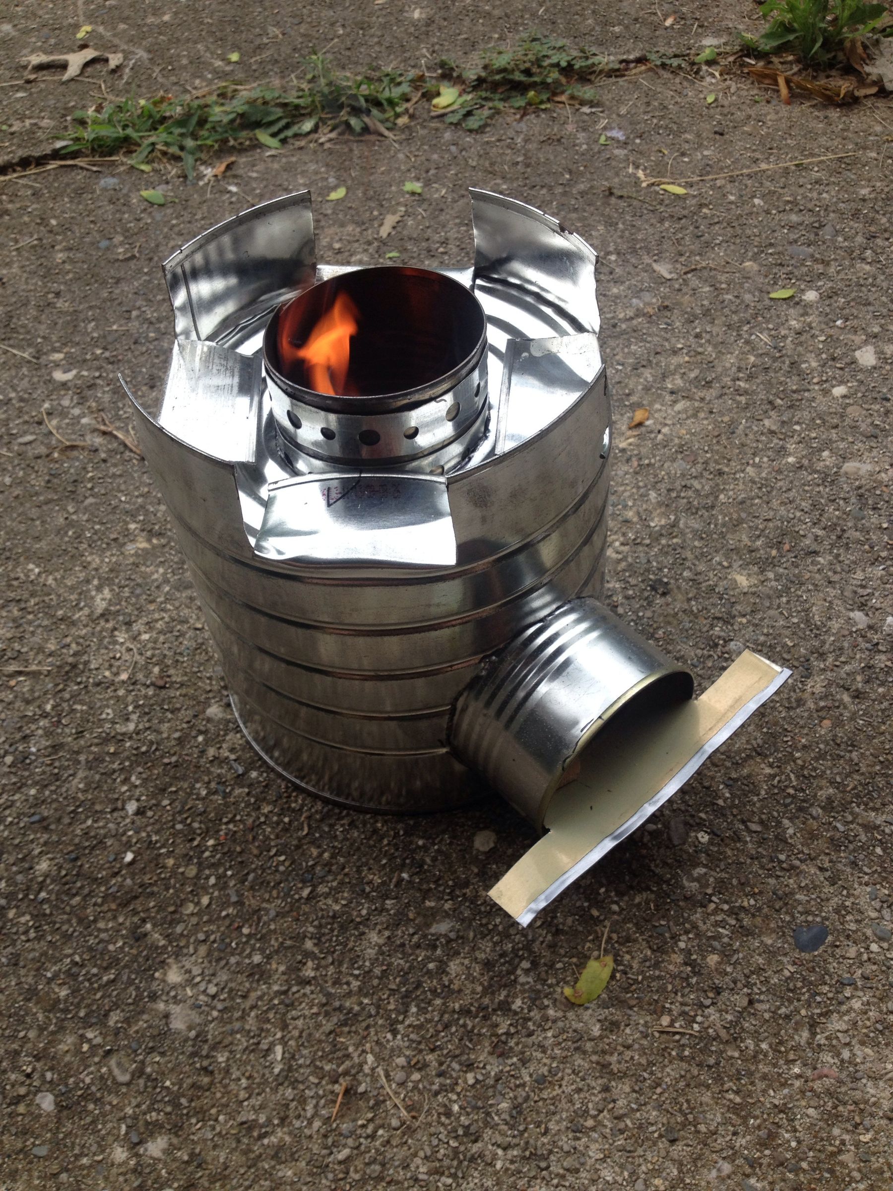 How to Make a Rocket Stove From a 10 Can and 4 Soup Cans 8 Steps (with Pictures) Instructables