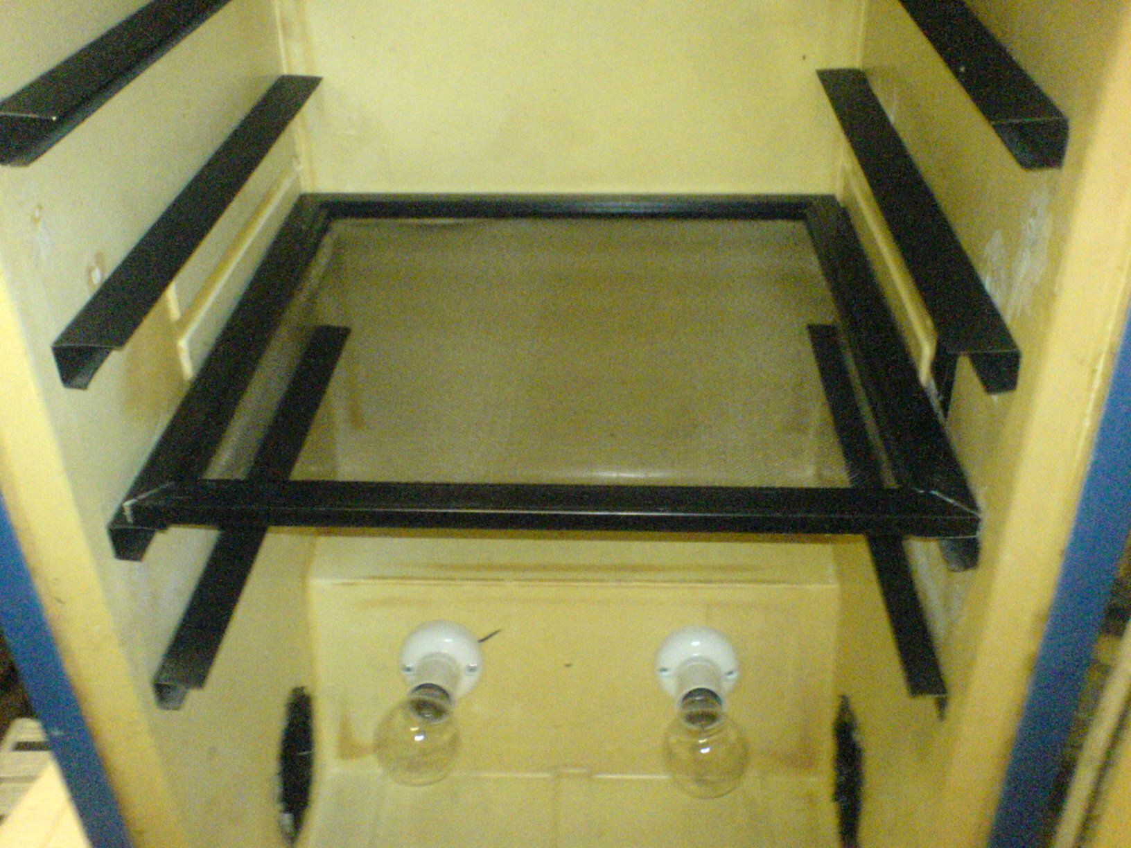 Beef Jerky Maker/Dehydrator From a Bar Fridge! 7 Steps Instructables