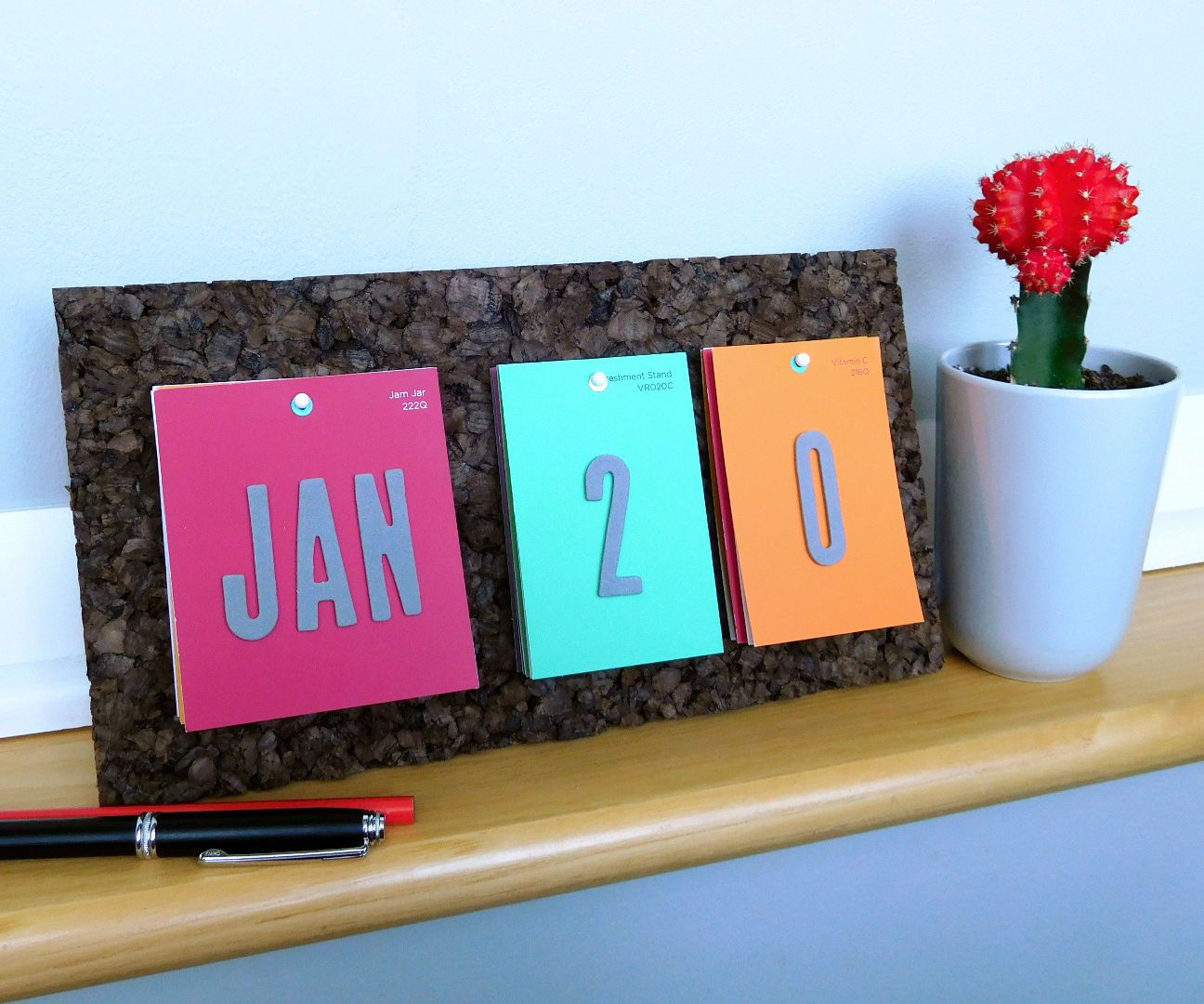 diy desktop calendar DIY Project DIY Project Image
