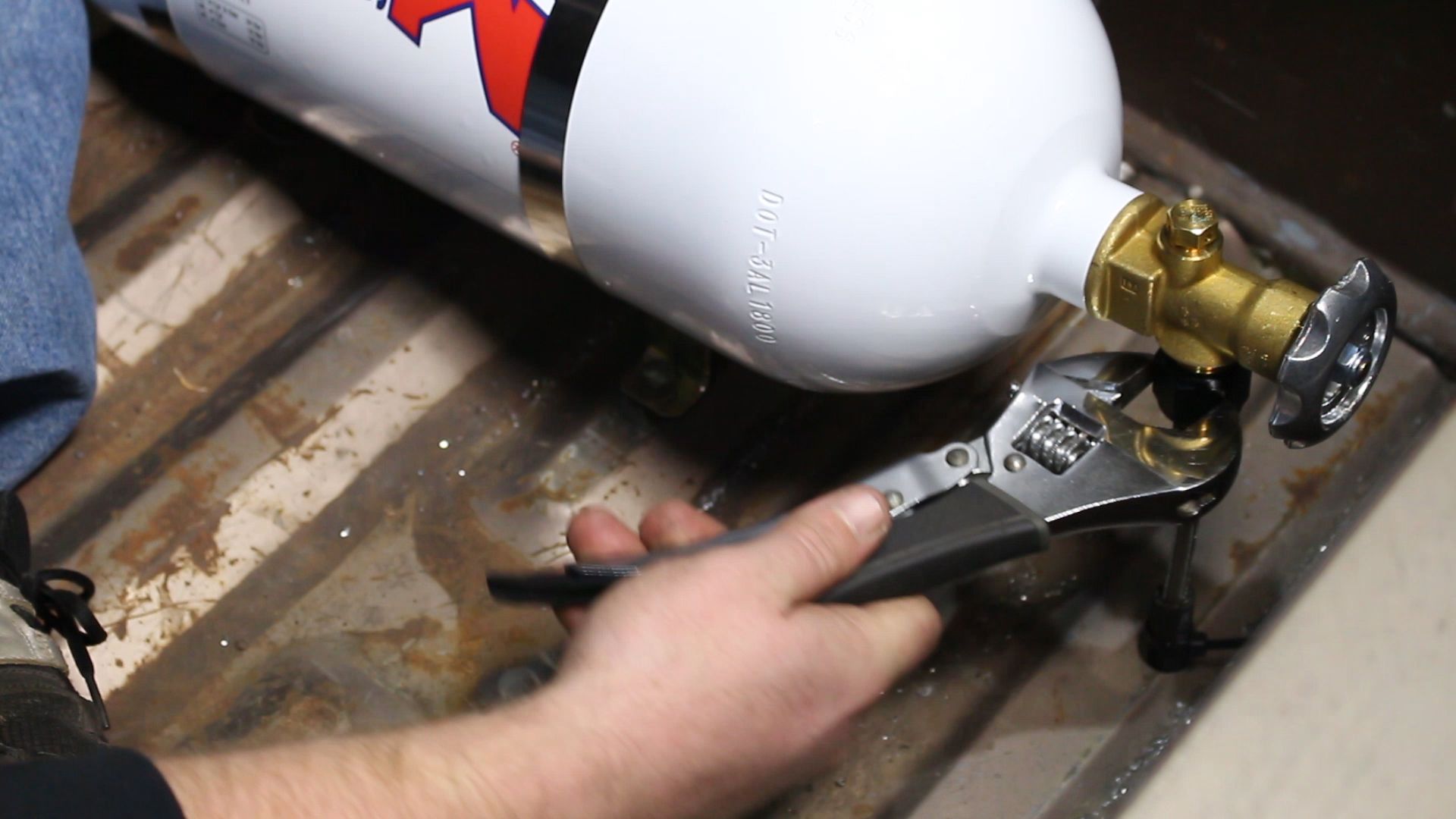 How to Install Nitrous Oxide 10 Steps Instructables