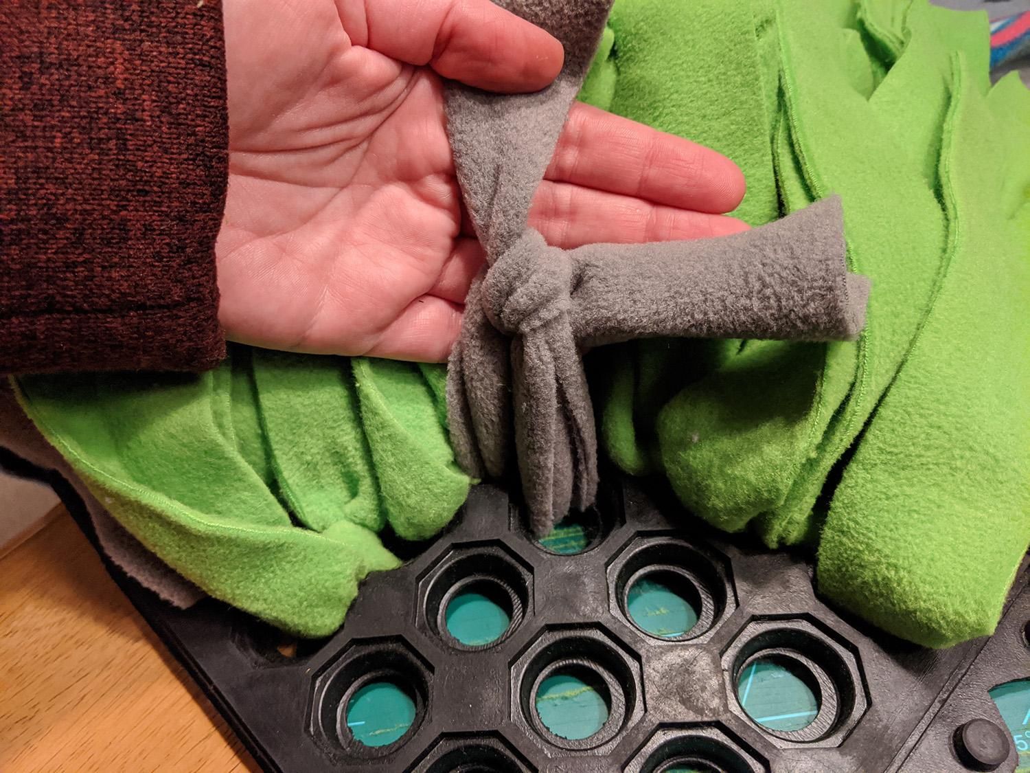 How to Make Your Pet a Durable Snuffle Mat 4 Steps (with Pictures