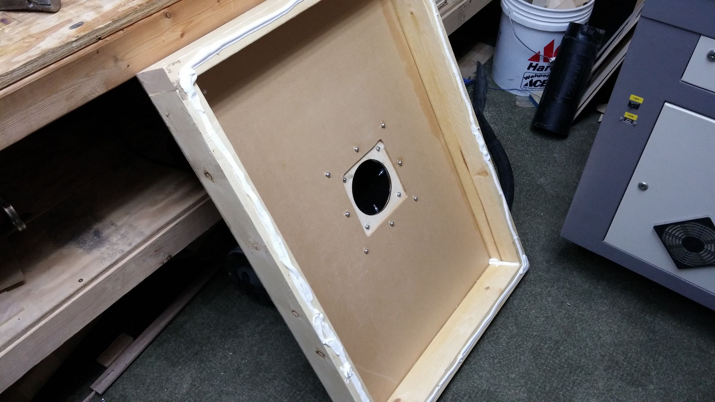 Easy DIY Downdraft / Sanding Table 9 Steps (with Pictures