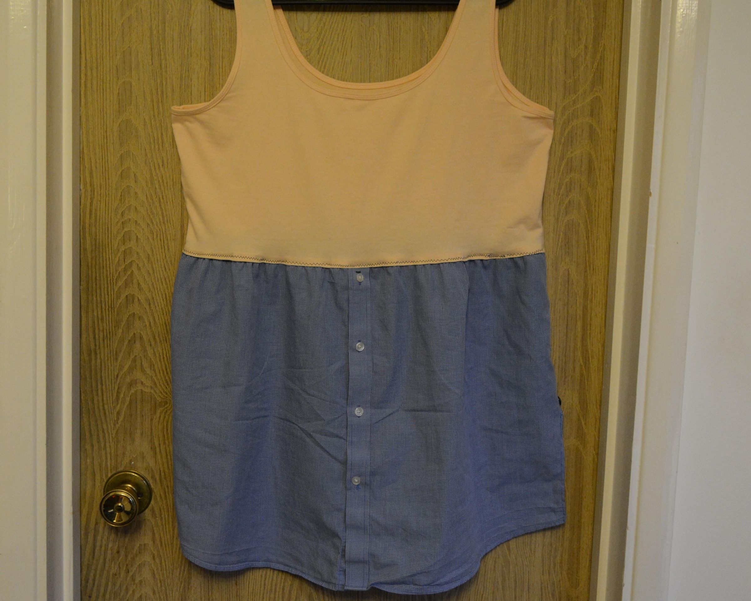 Lightweight Shirt Tail Vest to Be Worn 