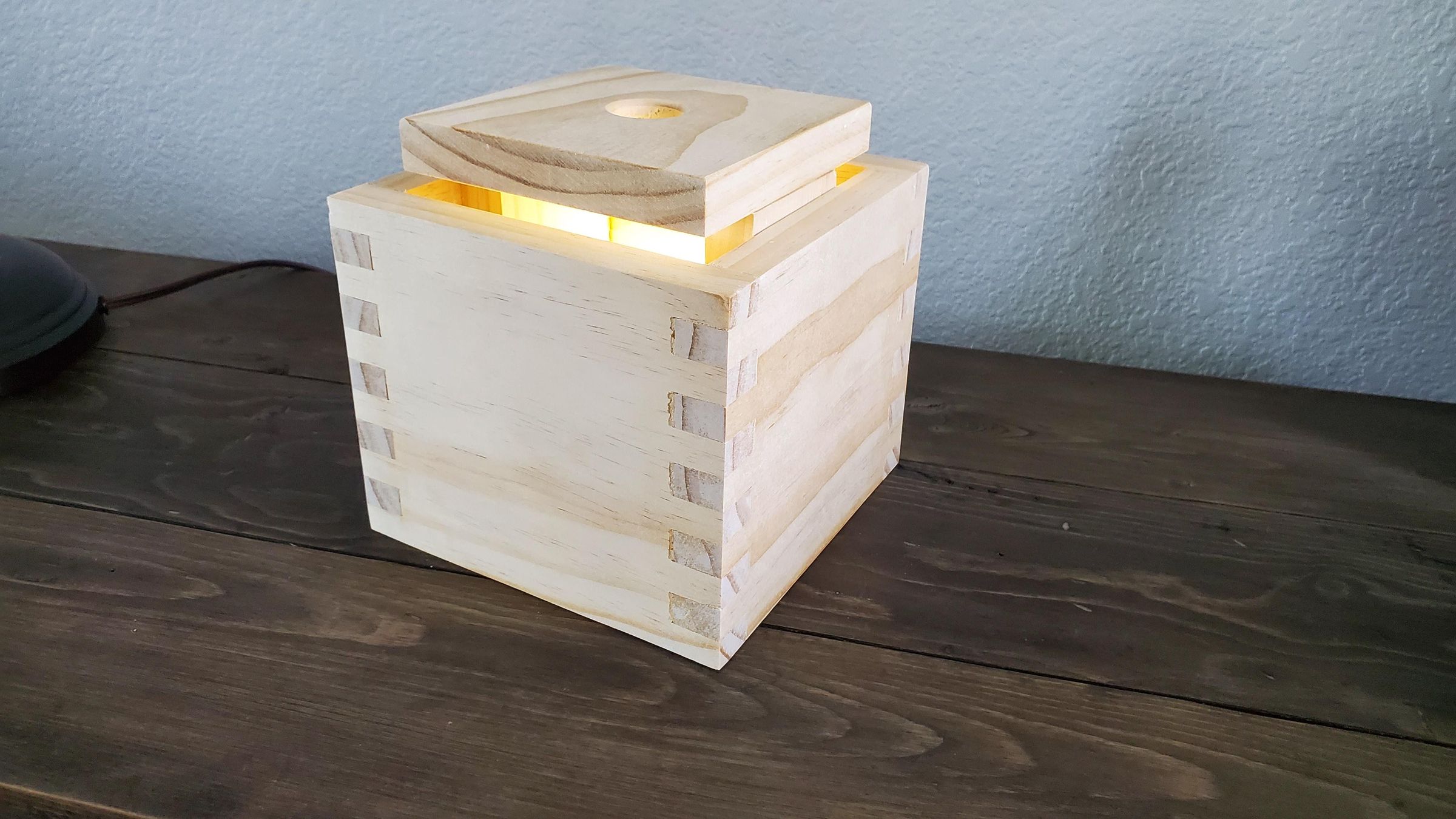 How to Make a Wooden Box Joint Box : 7 Steps (with Pictures ...