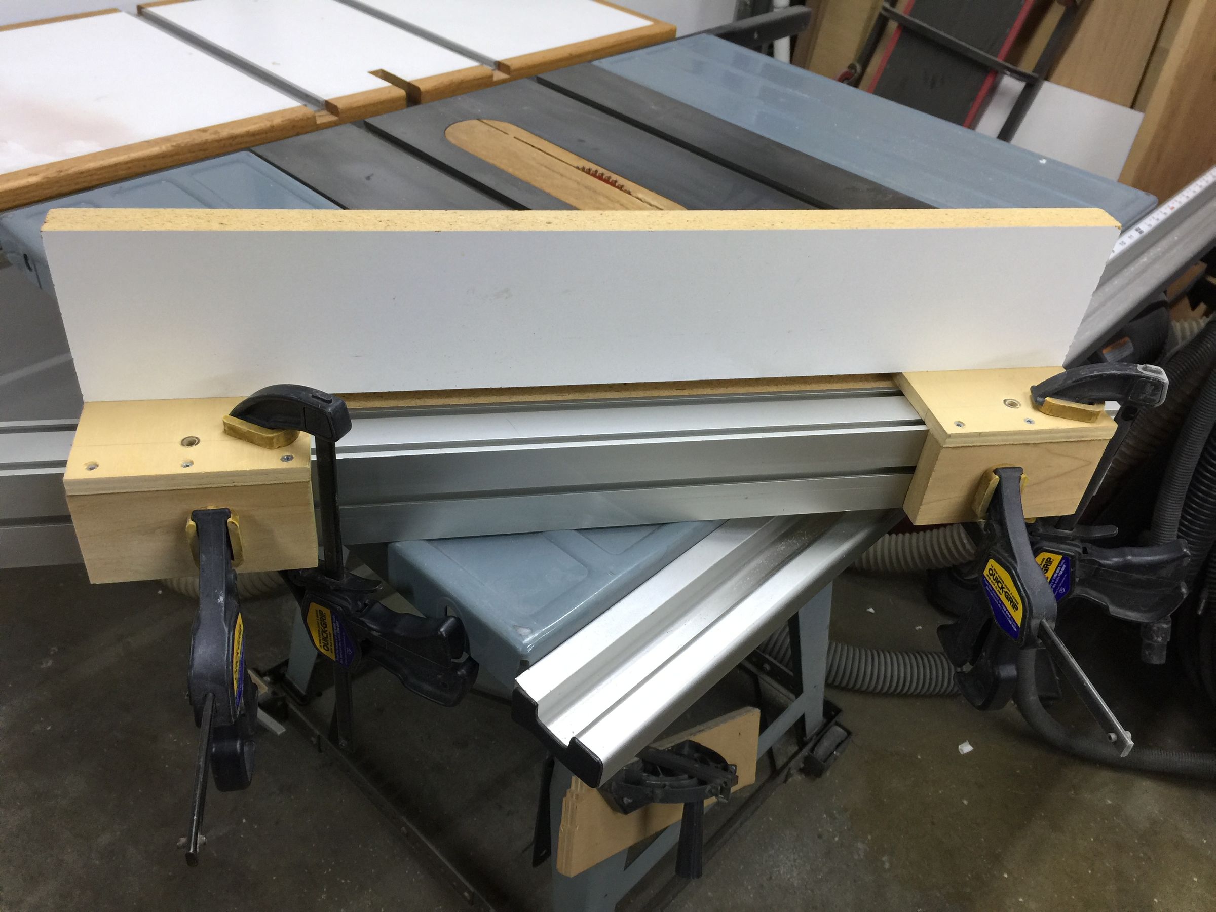 DIY Auxiliary Fence for Table Saw 4 Steps (with Pictures) Instructables