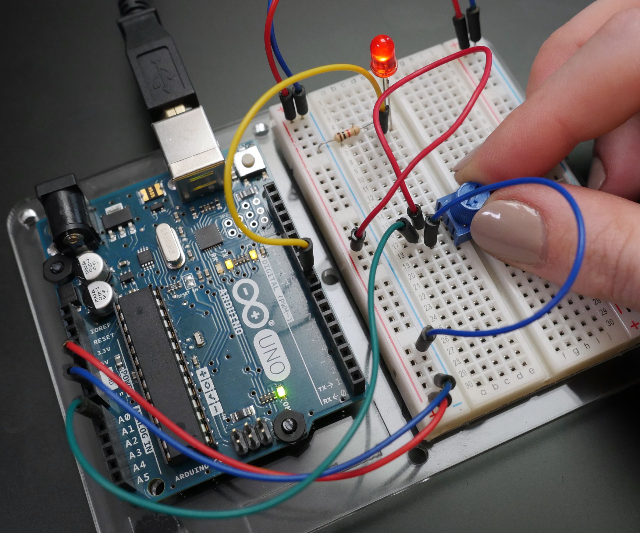 Arduino Class: Input/Output : 5 Steps - Instructables