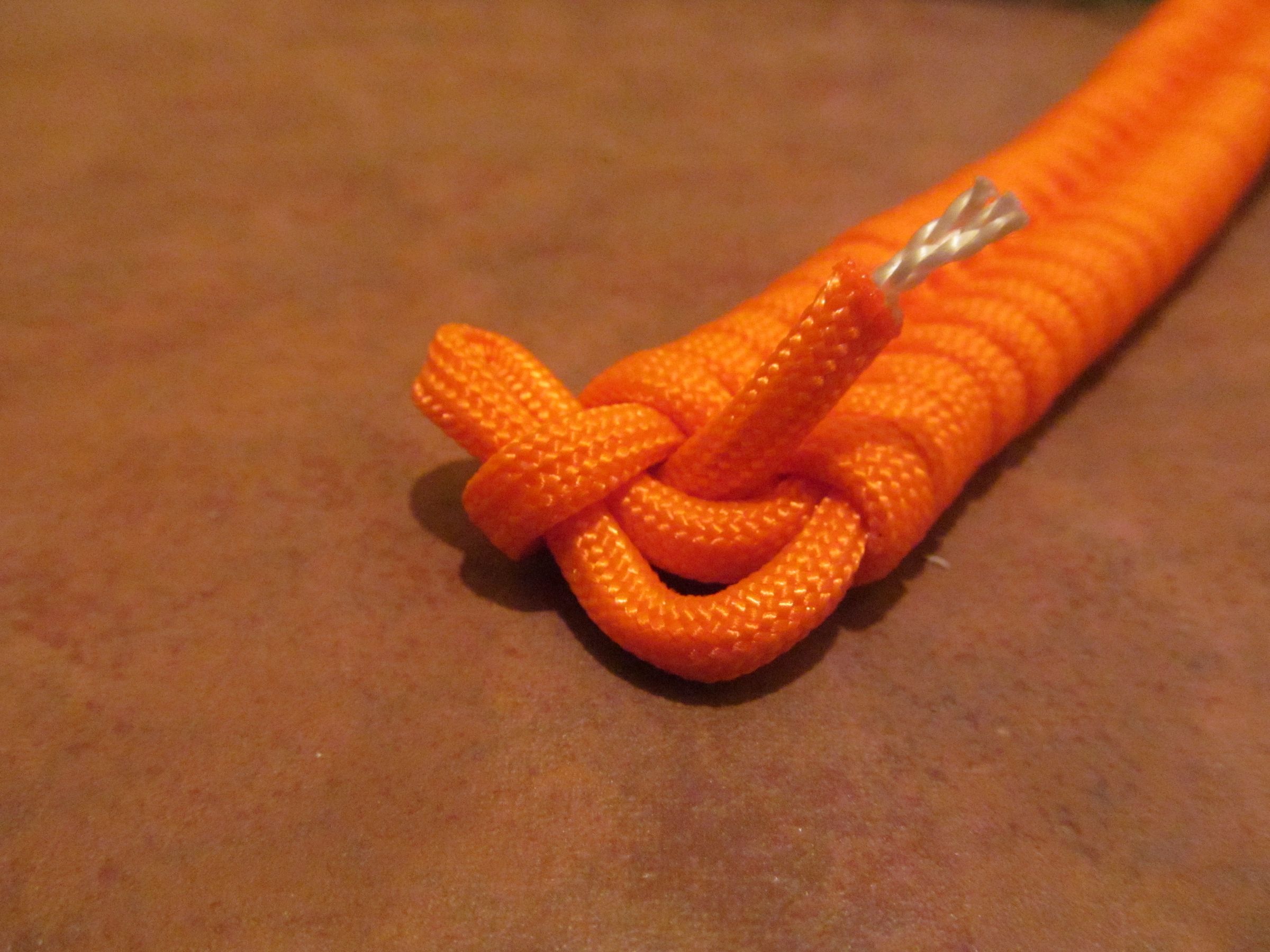 Paracord Quick Deploy Bracelet 4 Steps (with Pictures) Instructables