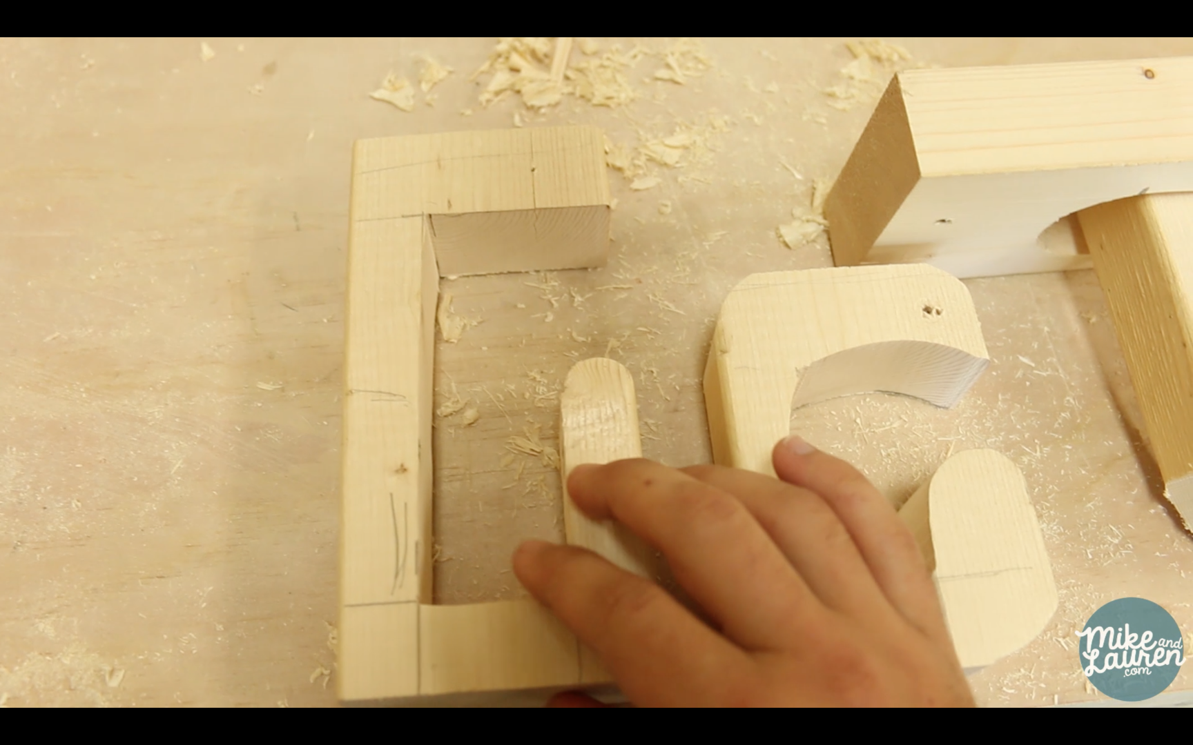 Folding Extension Cord Organizer! 8 Steps (with Pictures) Instructables