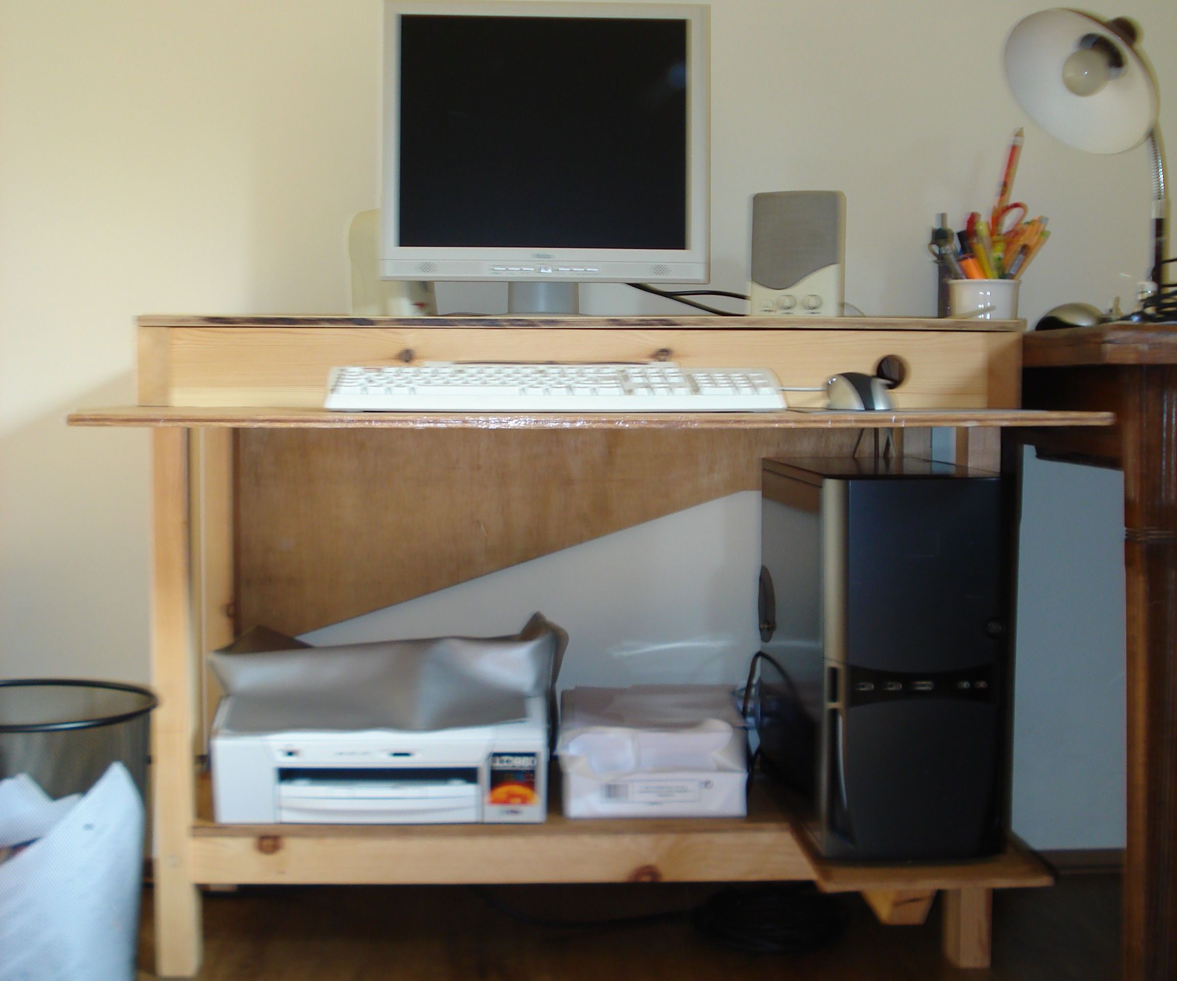 simple computer table with storage DIY Project - Step-by-Step DIY ...