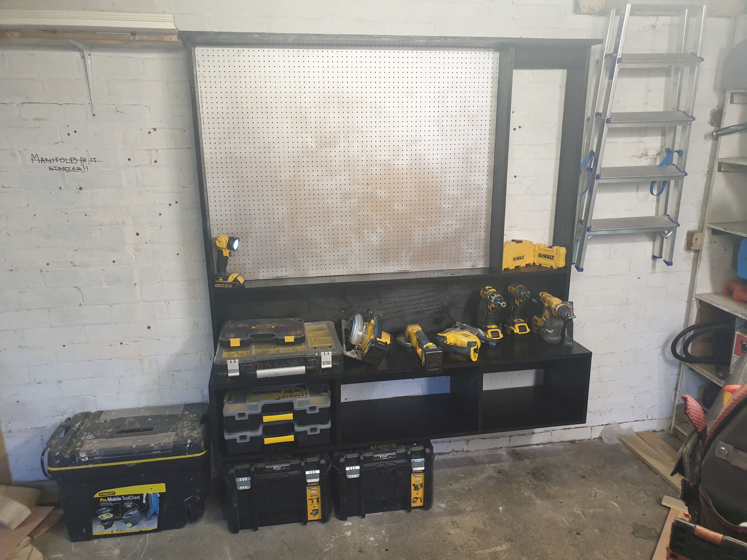DIY Power Tool Storage W/ Charging Station 10 Steps (with Pictures