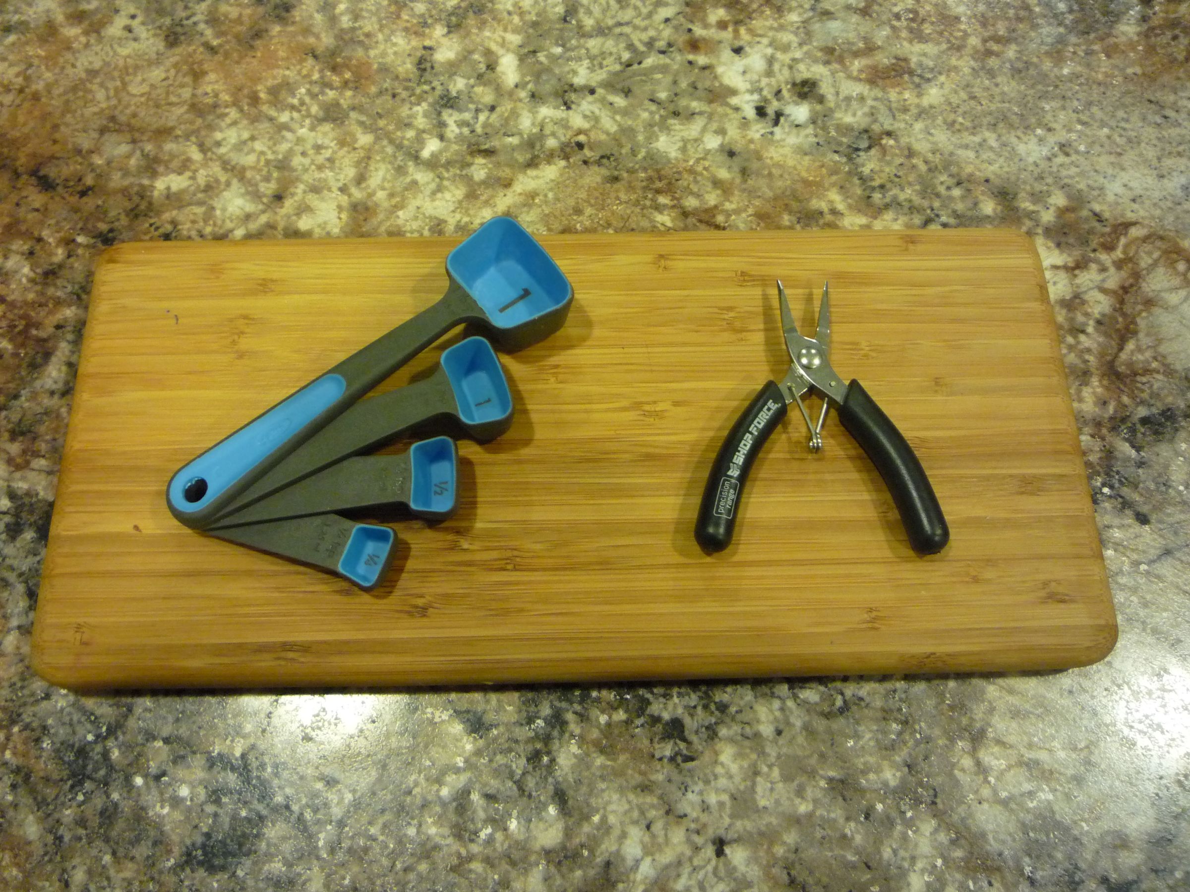 The Knife Box, for Culinary Students, Chefs, and Avid Cooks! 13 Steps