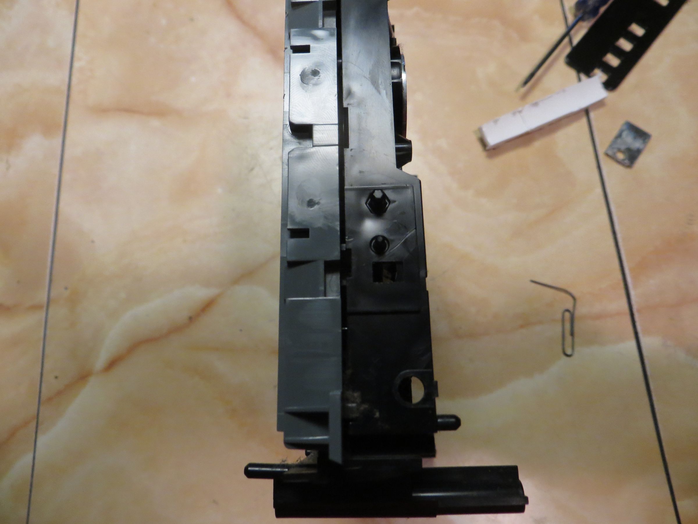 How to Fix a Stuck Xbox 360 (or PC) Disc Tray 7 Steps Instructables