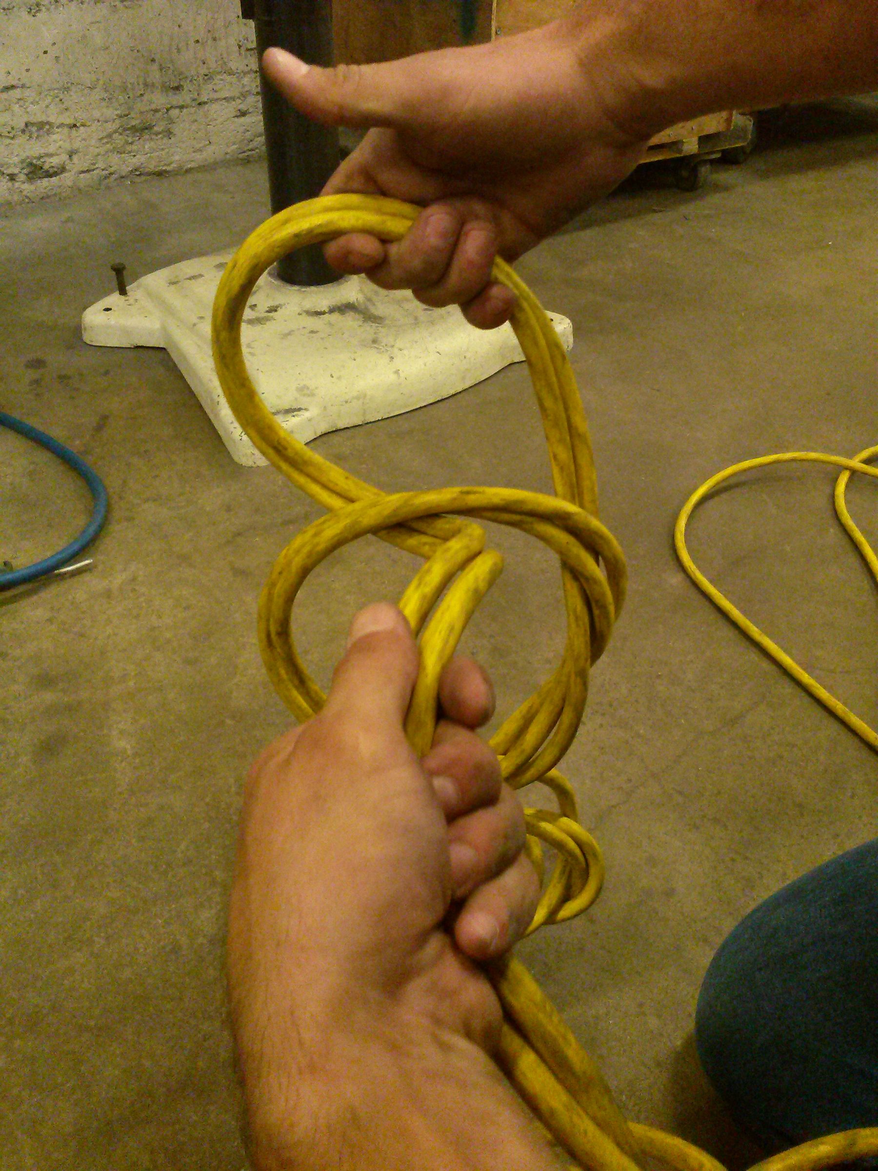 Daisy Chain an Extension Cord 7 Steps Instructables
