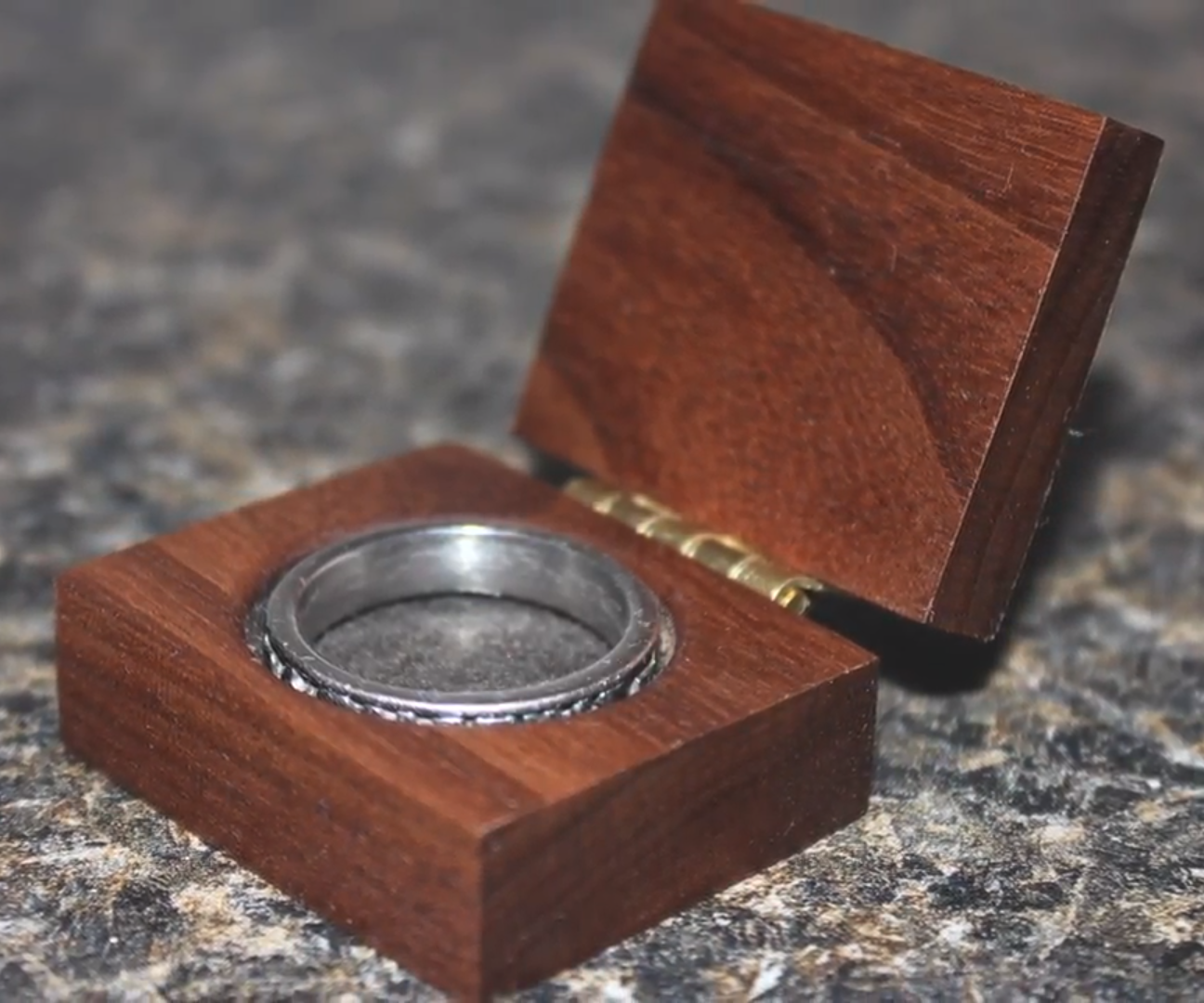 Making a BEAUTIFUL Ring Box!! 7 Steps (with Pictures) Instructables