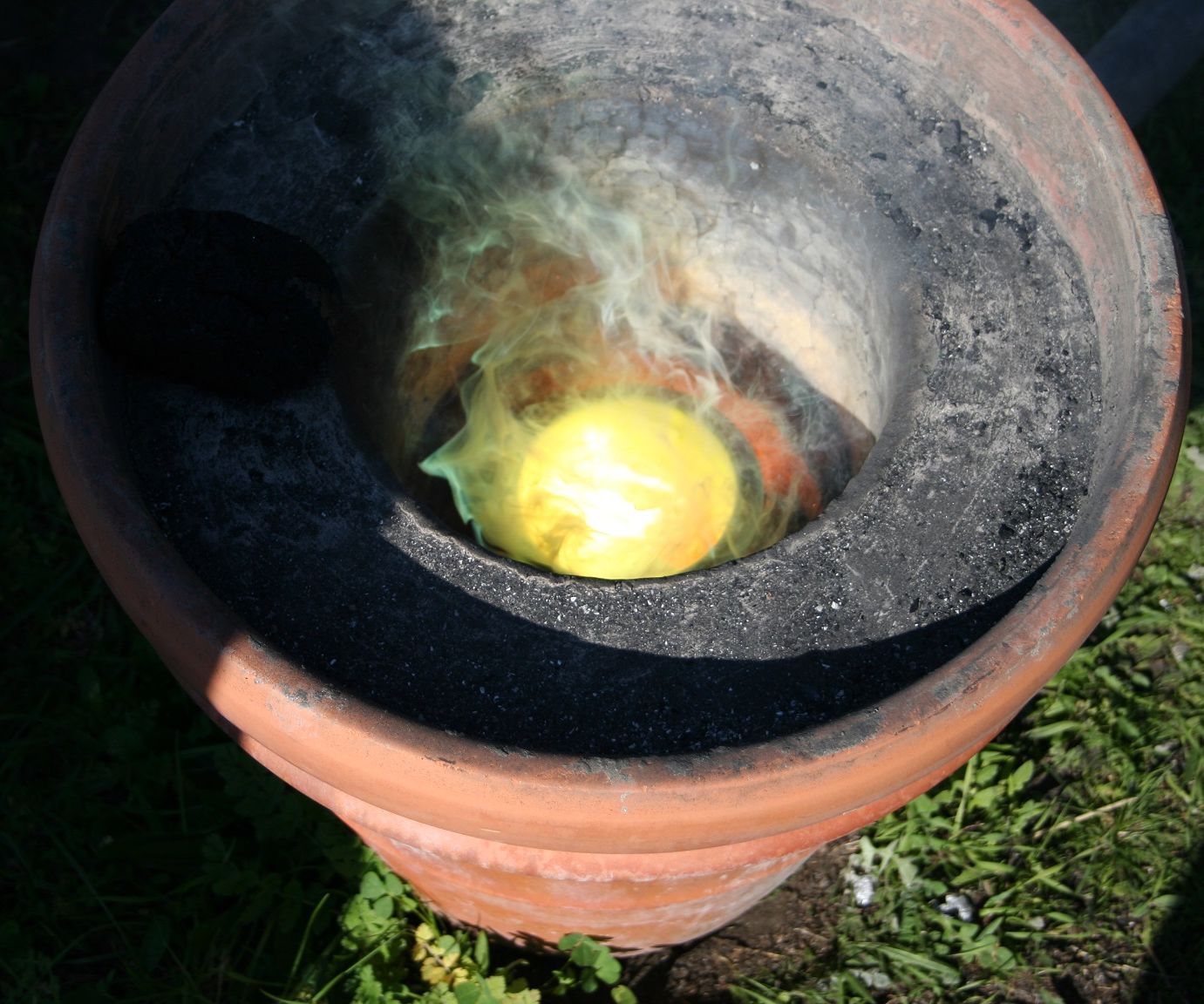 Flowerpot Furnace a Home Foundry 3 Steps Instructables