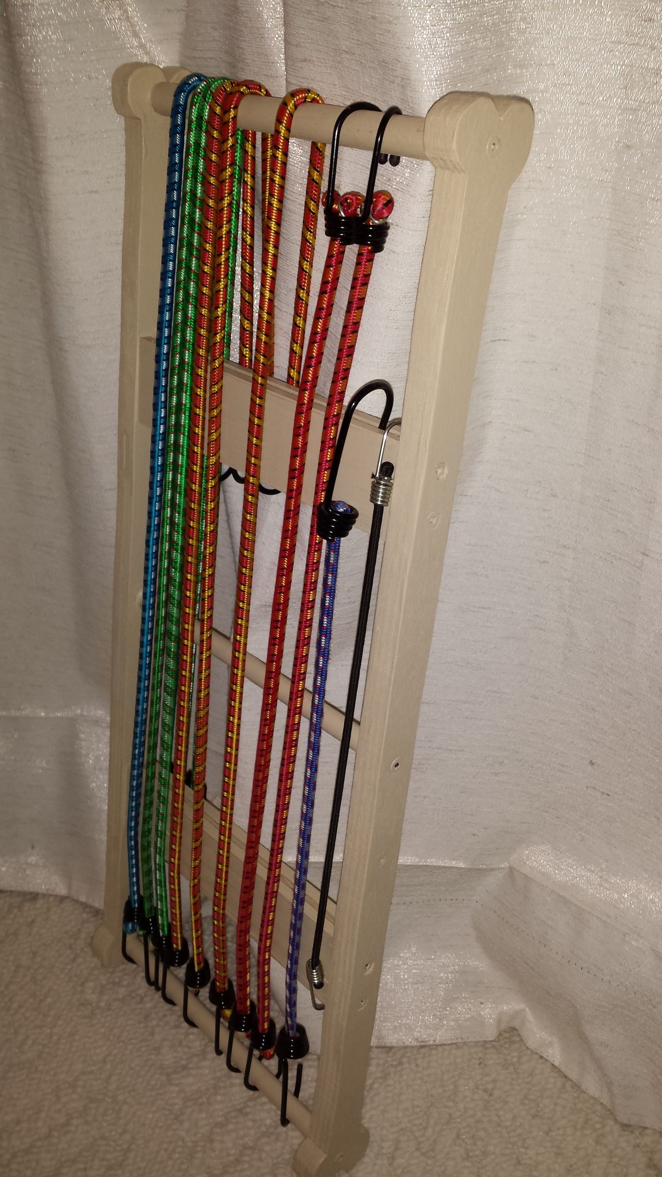 Bony Bungee Cord Organizer 5 Steps Instructables