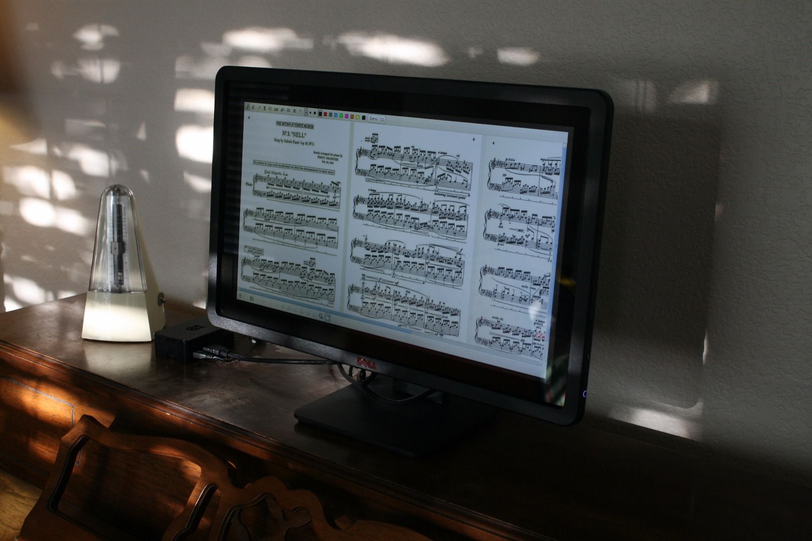 Digital Music Stand Raspberry Pi + Touchscreen 7 Steps (with