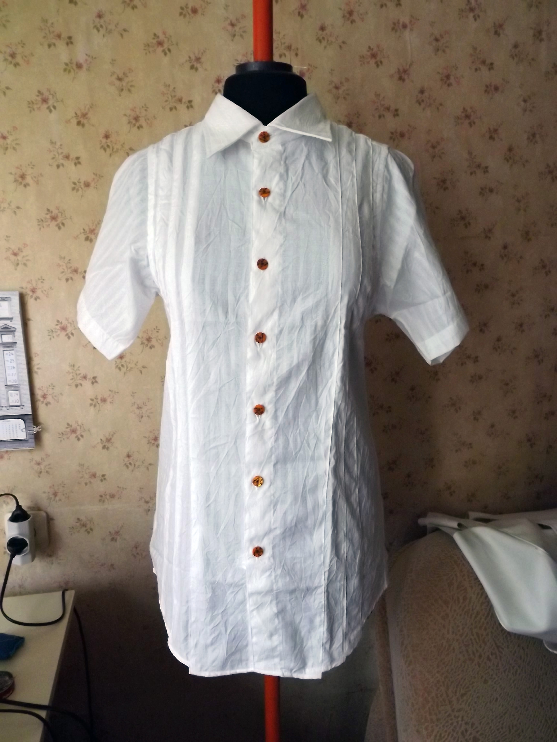 Man's Shirt to a Blouse 8 Steps (with Pictures) Instructables